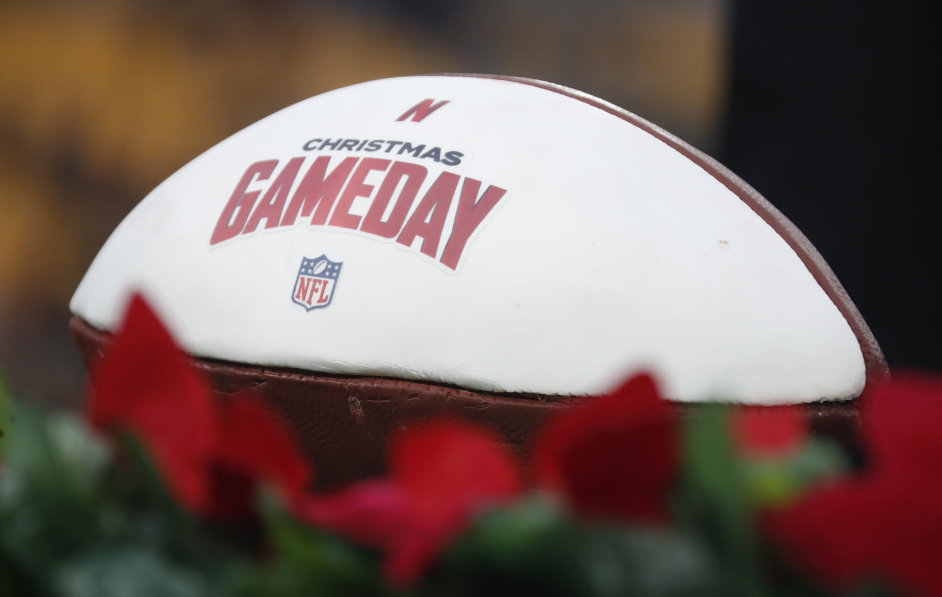 "This many streaming services doing NFL games is outrageous": Fans rip league as Netflix takes over Packers vs Rams Thanksgiving