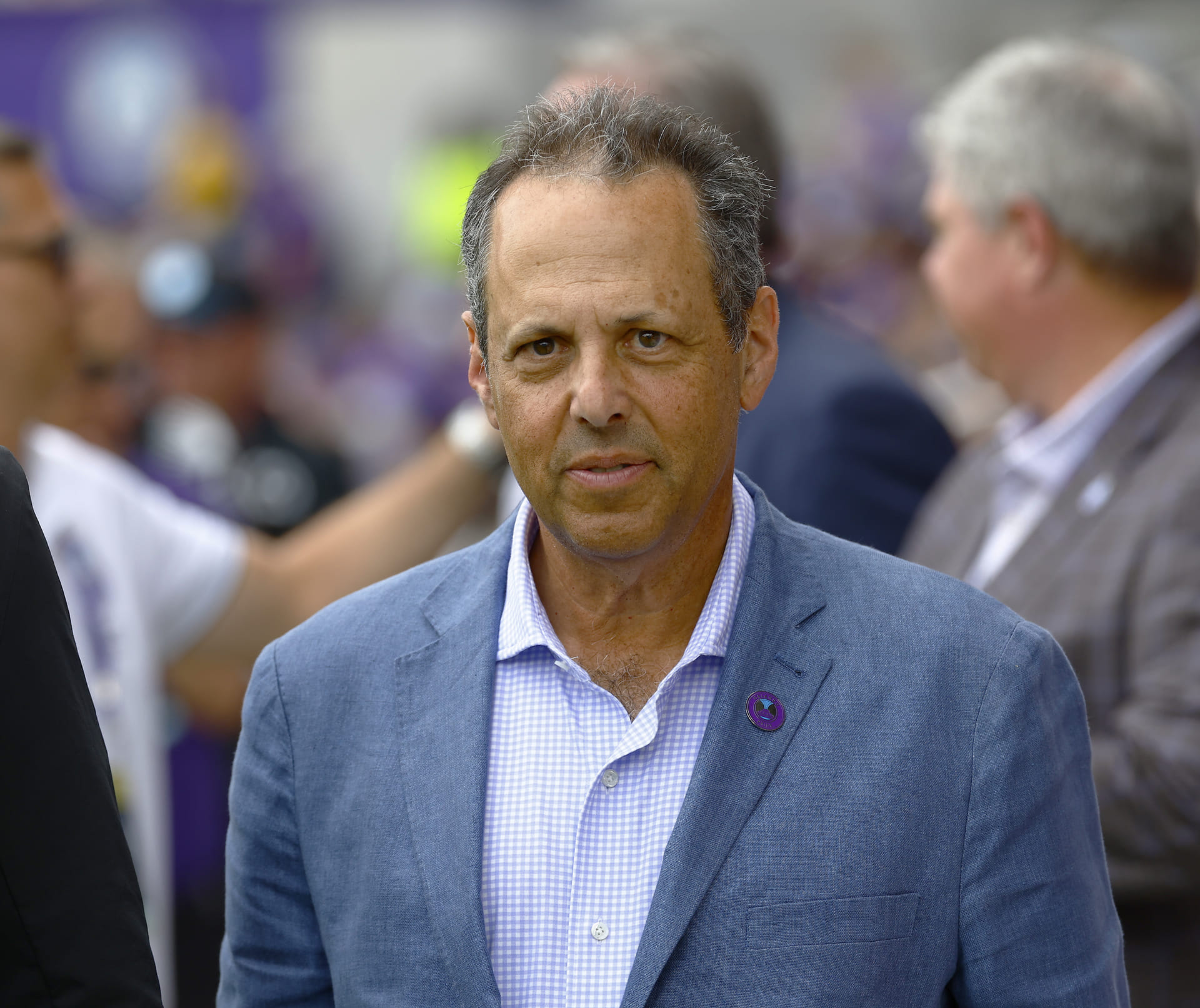 "Sale of the team could be coming": NFL analyst floats Vikings conspiracy after '$124 million drop in spending'