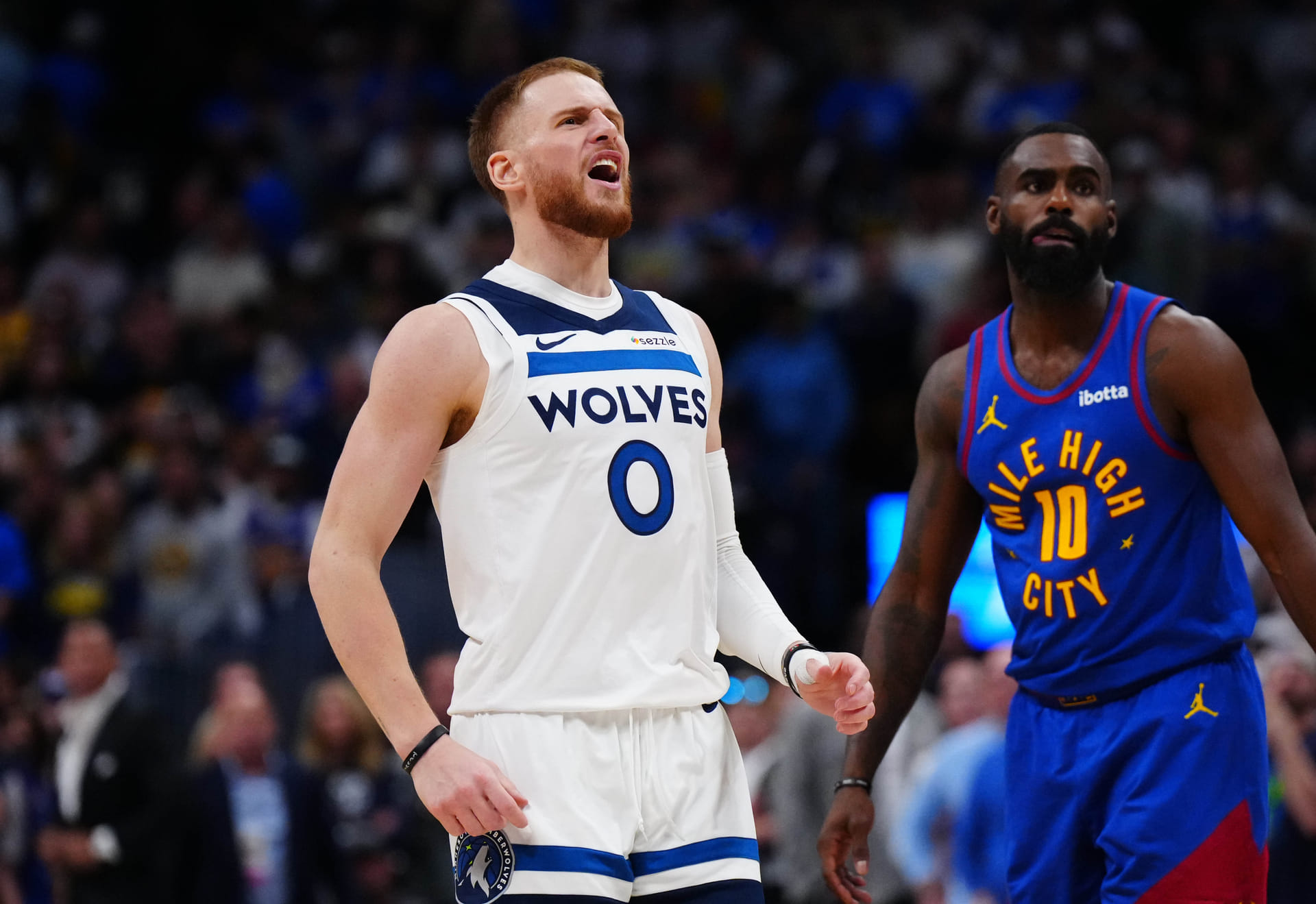 "Screaming, crying, throwing up violently" - NBA Fans Heartbroken as Donte DiVincenzo Spotted on Scooter at Timberwolves Practice Post Achilles Blow