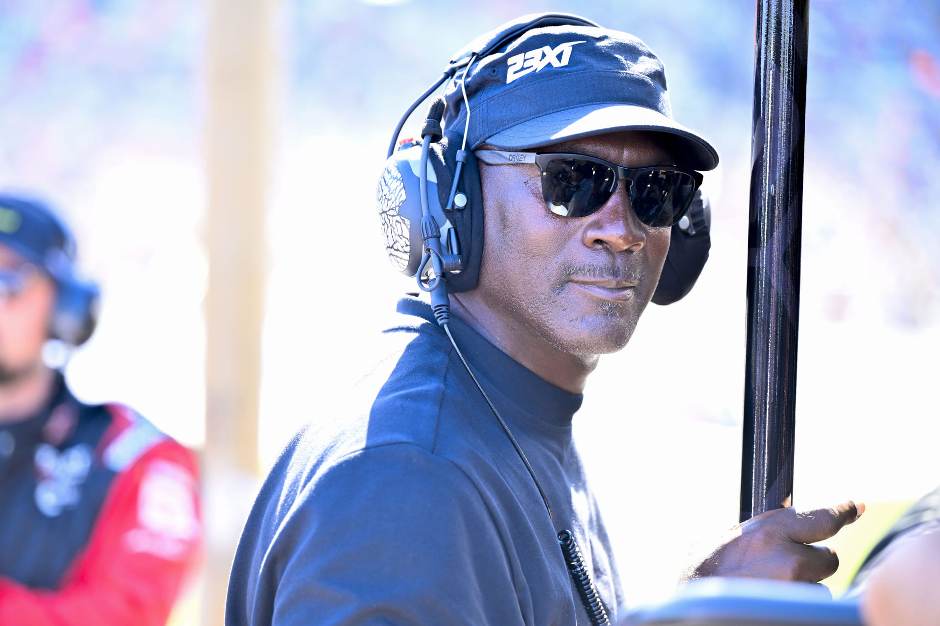 "But Mike coulda got on a damn plane" - NBA Fans Lose It as Michael Jordan Chooses FaceTiming His Former Teacher Instead of Granting Her Dream 'Hug'