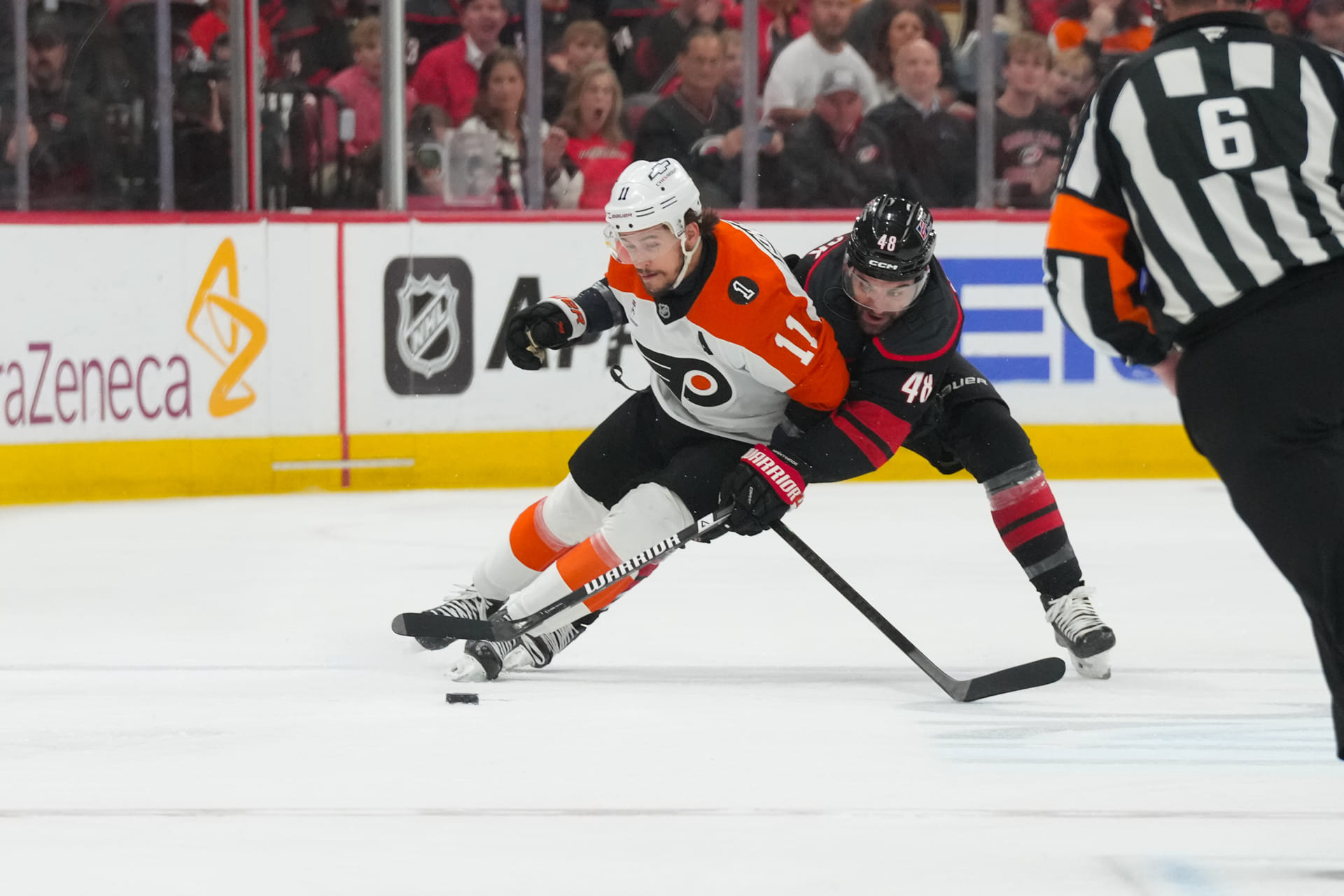 'Travis Konecny Is So Garbage': PHI Fans Pile On Star Forward After Flyers Squander 2-0 Lead In Game 2 vs Hurricanes