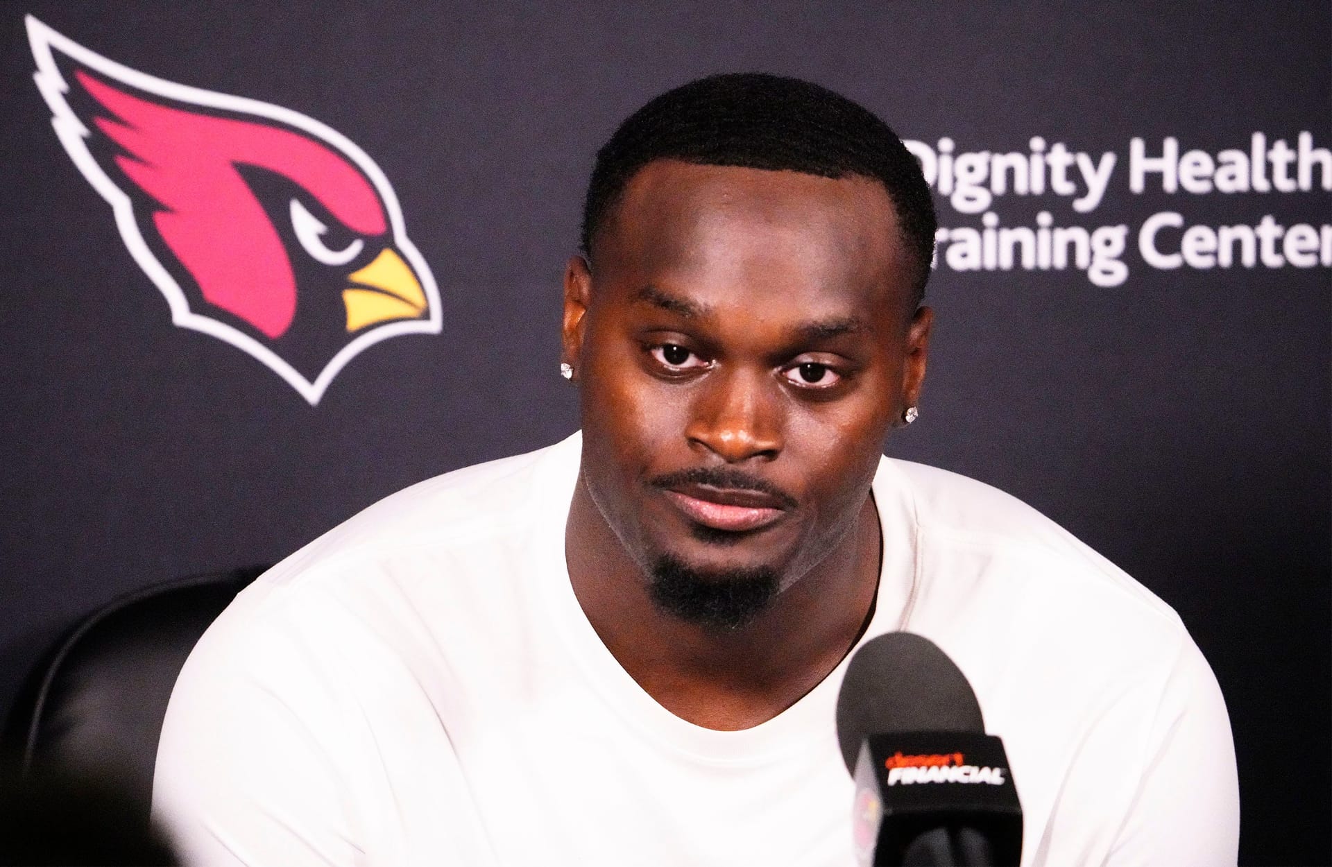 "Looks very high maintenance" "She loves that 53 million": NFL fans react to Jeremiyah Love's GF Aliece's jet ski video with Cardinals RB