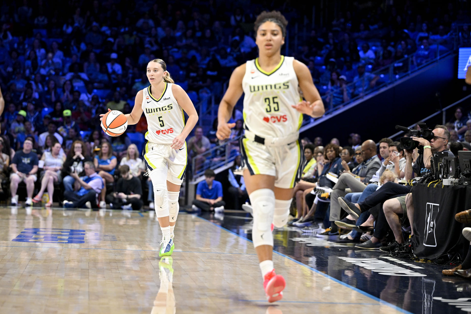 "Paige and Azzi Basketball Connection is Lost": Wings Fans Slam Paige Bueckers For Not Passing to Azzi Fudd as Much in Win Over Sky 