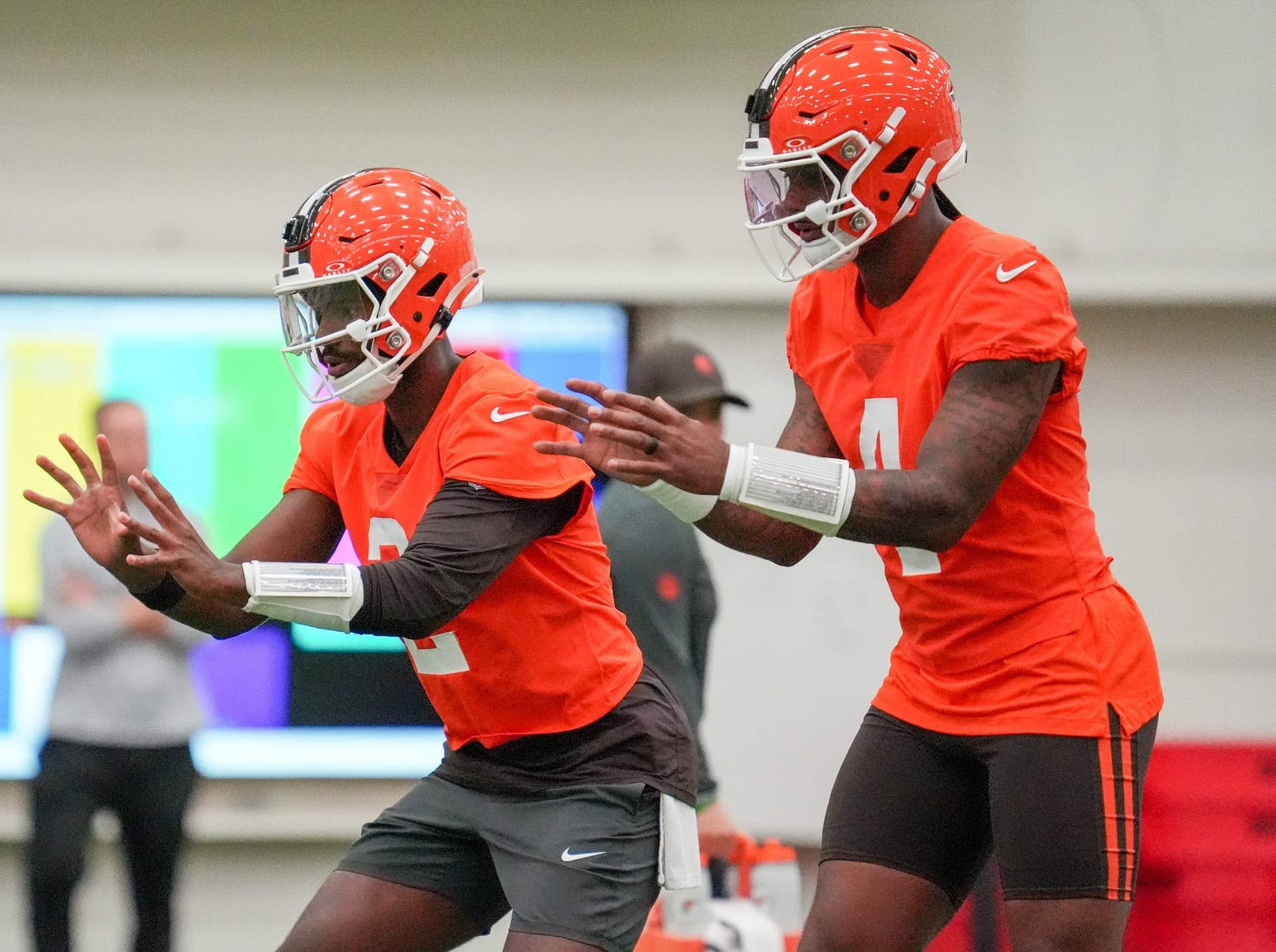 Browns insider Tony Grossi declares Deshaun Watson untouchable in QB battle amid Shedeur Sanders buzz