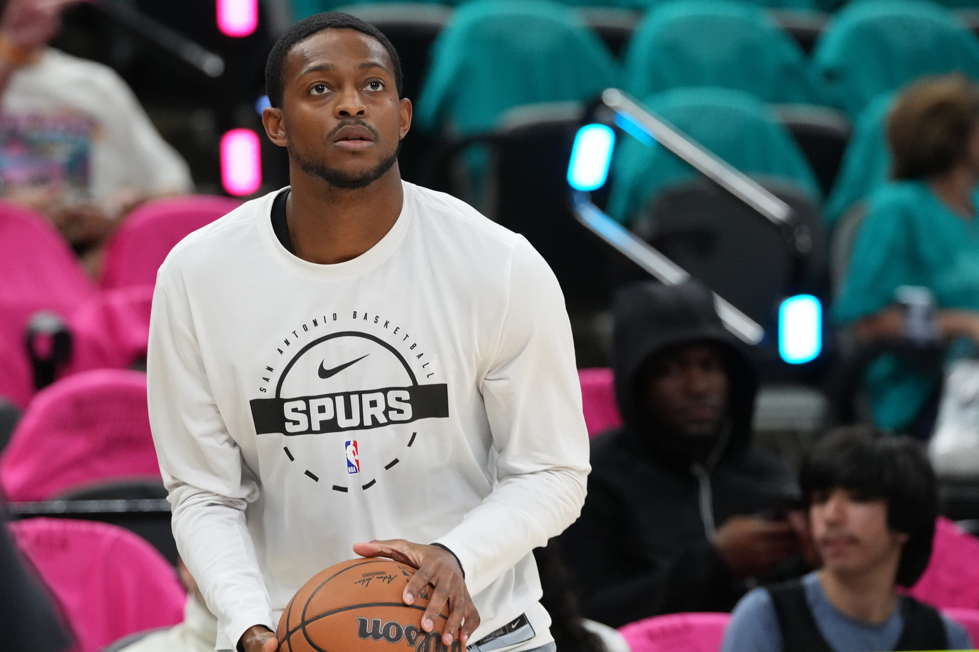 Top 3 Trade Destinations For De'Aaron Fox If Spurs Reassess Backcourt Option With Dylan Harper Ascension