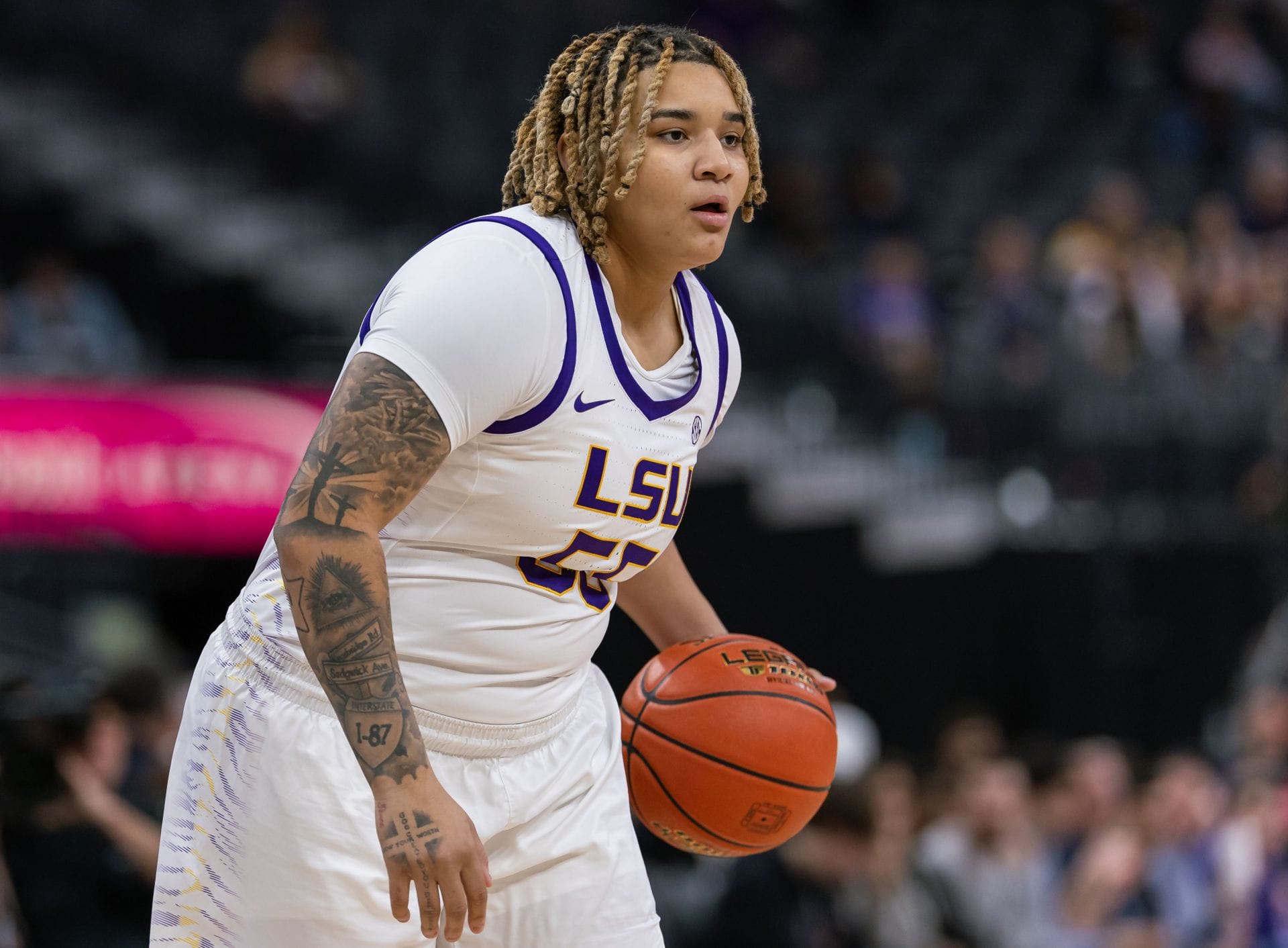 Ex-LSU star Angel Reese expresses pride after Kateri Poole commits to Arkansas WBB squad