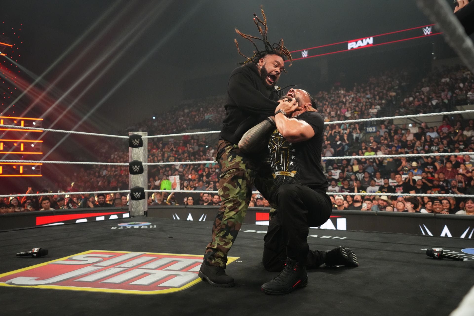 4 Bloodline WWE Superstars who are involved in the Roman Reigns vs. Jacob Fatu feud
