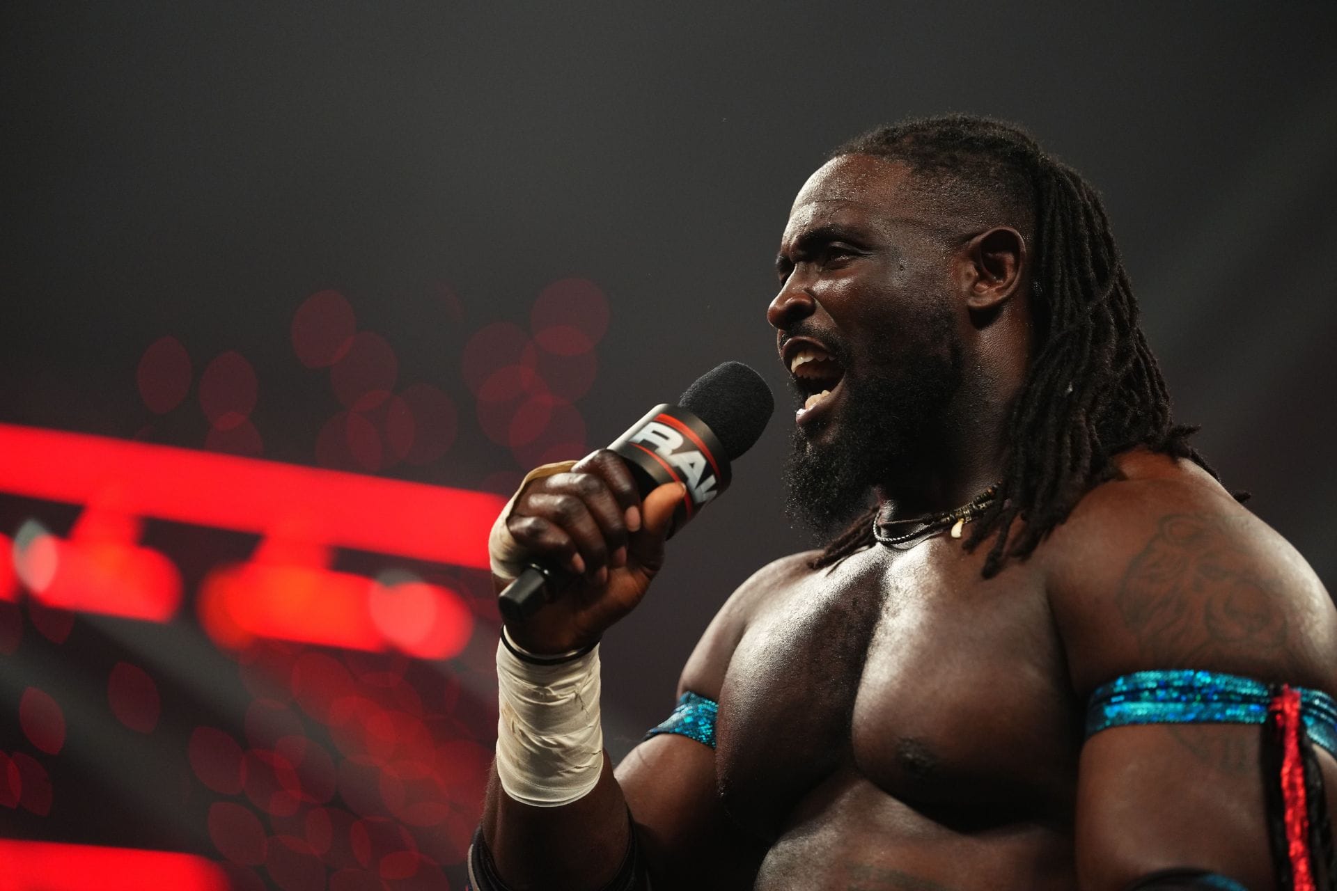 3 Current WWE giants who could accept Oba Femi's Open Challenge