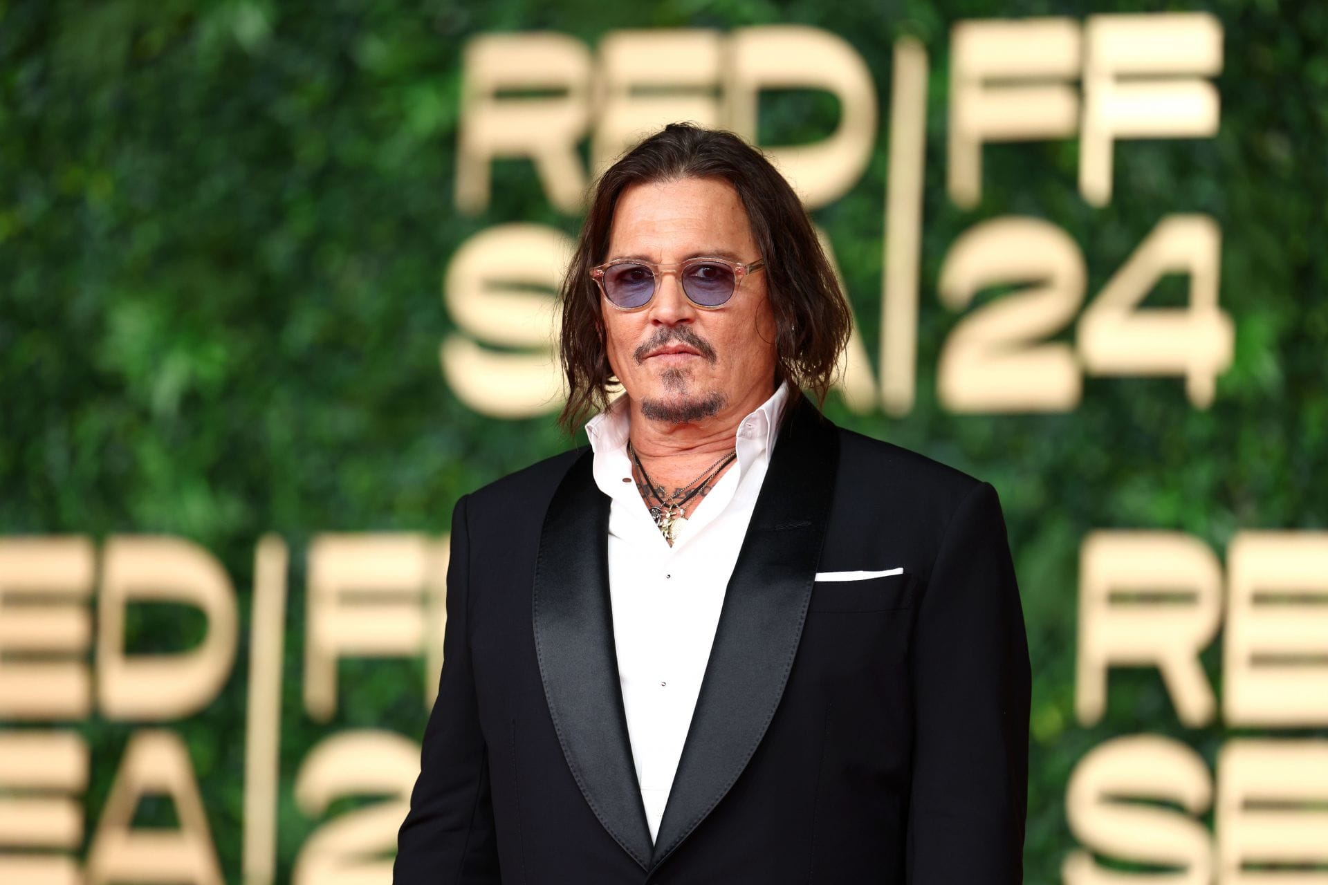 Johnny Depp robbed of over $690K without his knowledge after his credit card details were leaked 