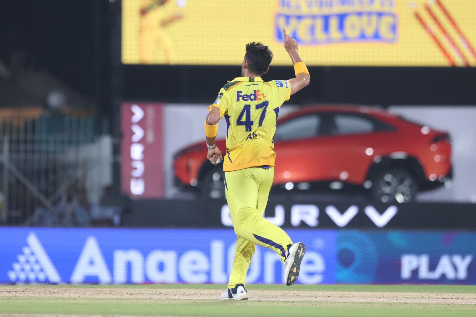 LSG batter smokes Anshul Kamboj for 4 consecutive 6s in LSG vs CSK IPL 2026 match [Watch]