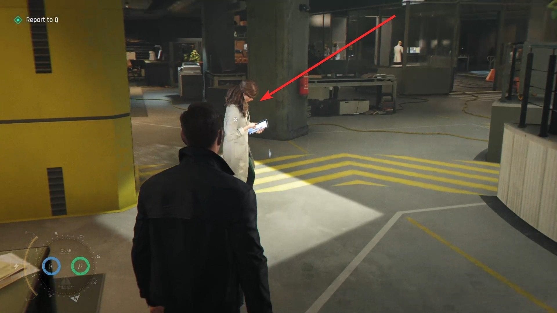 You can talk to Selina and access TacSim (Image via Sportskeeda Gaming || IO Interactive)