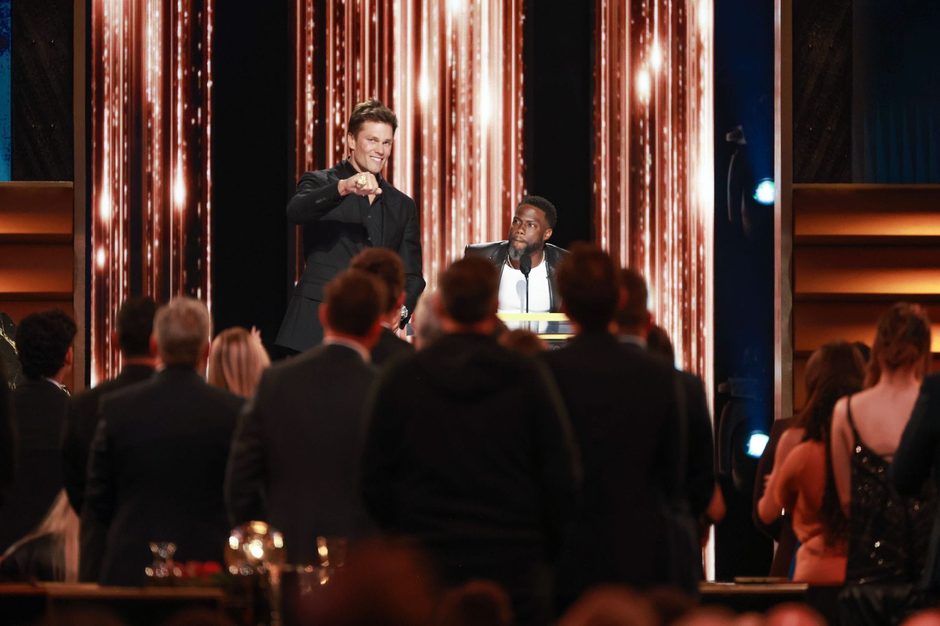 Tom Brady drags Kevin Hart's infamous 2017 affair & his wife Eniko with firing unhinged shots during Netflix's roast event