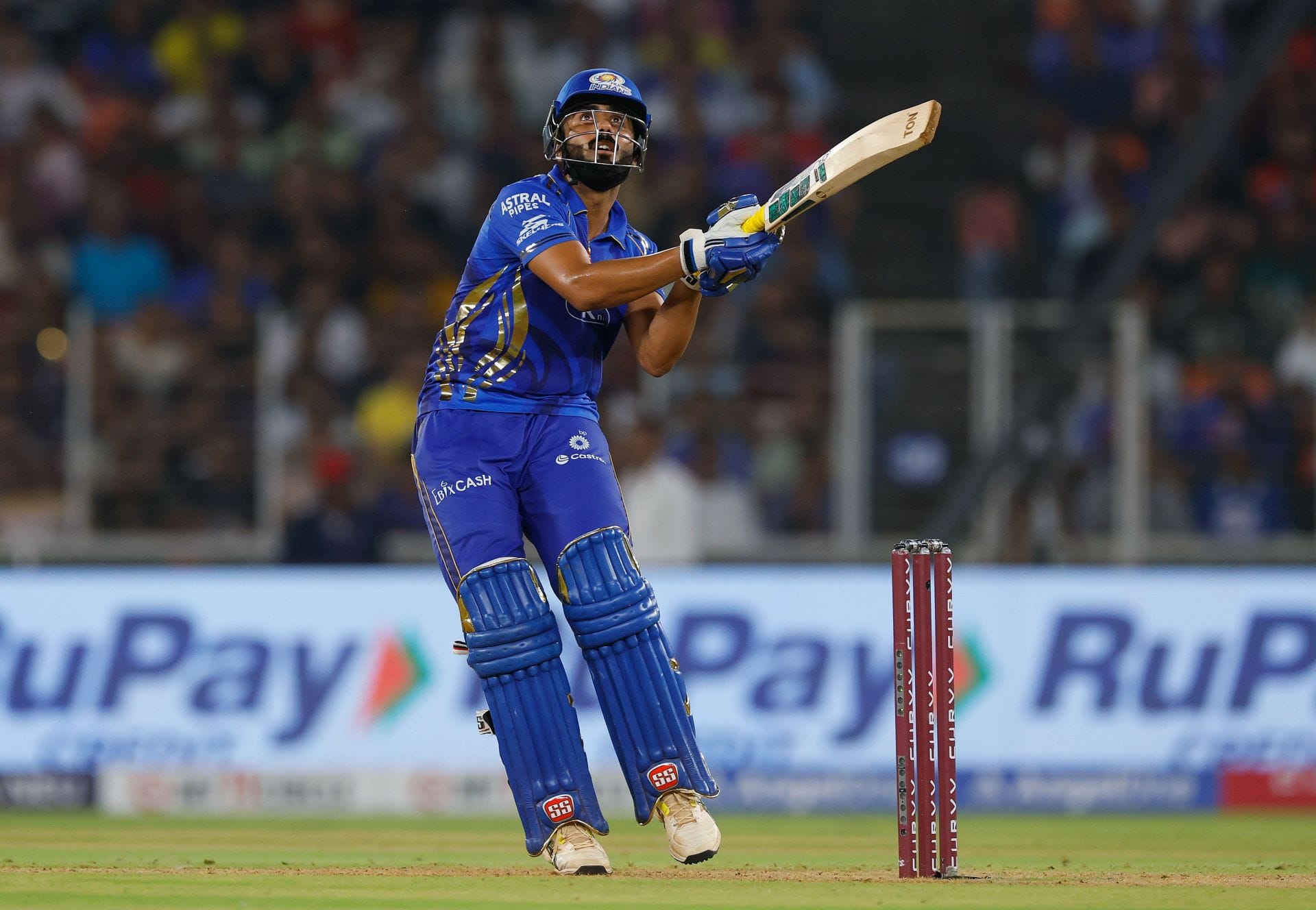 Sarfaraz Khan takes a stunning catch to dismiss dangerous-looking Naman Dhir for 57 in CSK vs MI IPL 2026 match [Watch]