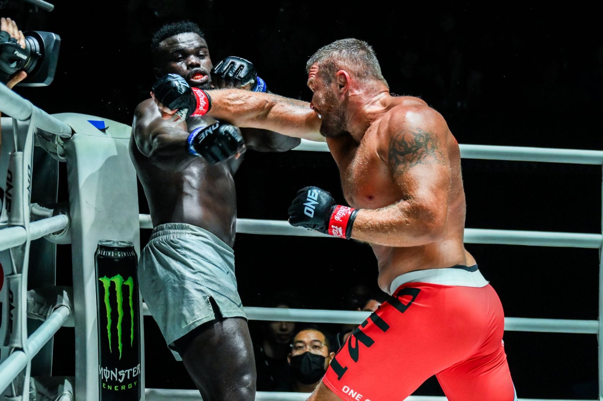 “I’ll get it in the first round, like always” – Anatoly Malykhin boldly predicts a rapid knockout against ‘Reug Reug’ at The Inner Circle