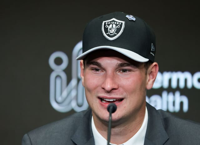 “They only win 10 games if Fernando Mendoza is the starter” Ex-Heisman ...