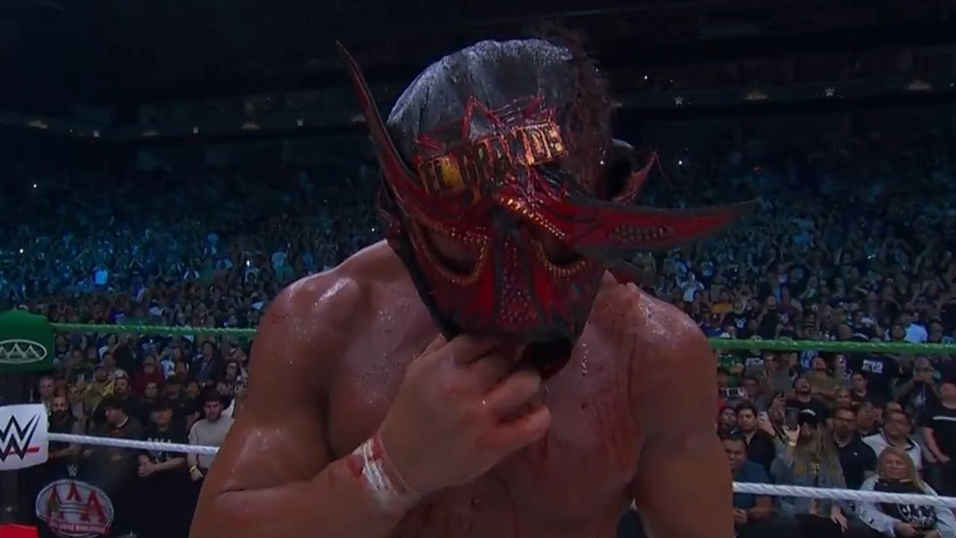 4 Reasons why WWE’s “Original” El Grande Americano lost Mask vs. Mask match at AAA Noche de Los Grandes