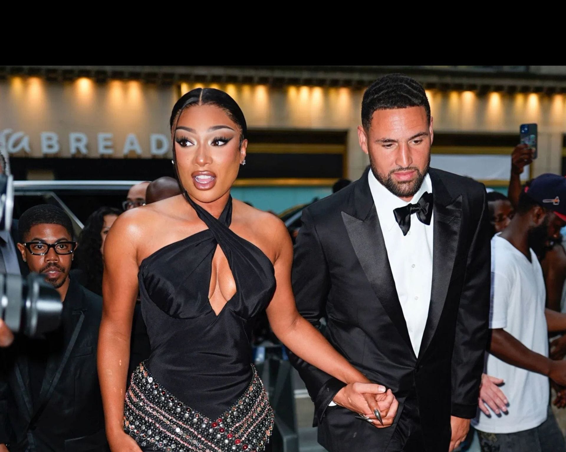 Did Drake show support to Klay Thompson amid backlash over Megan Thee Stallion cheating allegations? Viral rumors debunked