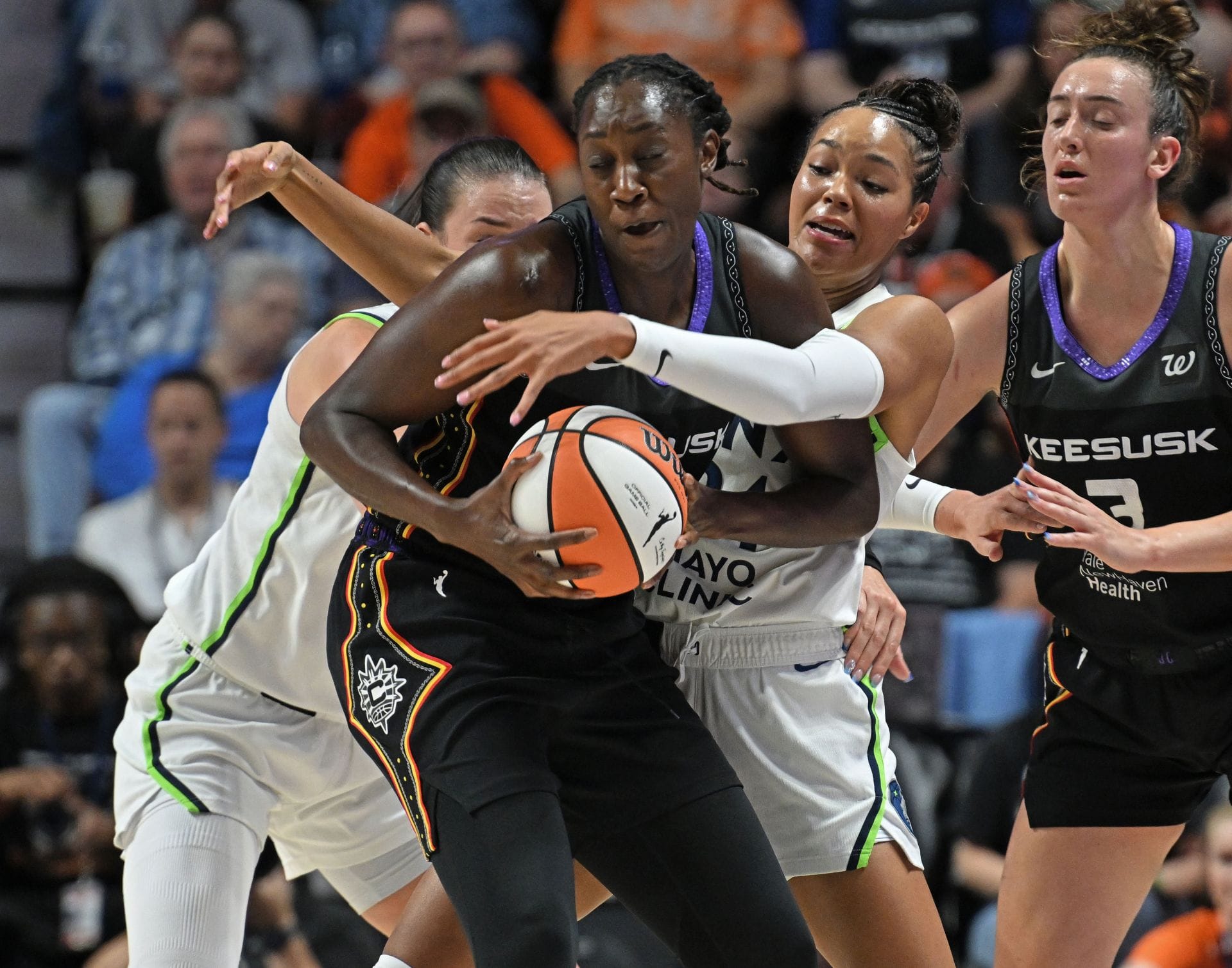 "Caitlin Clark made this happen", "CC is even getting the old people paid" - WNBA Fans Celebrate Massive $14M Boost for Retired Players Under New CBA