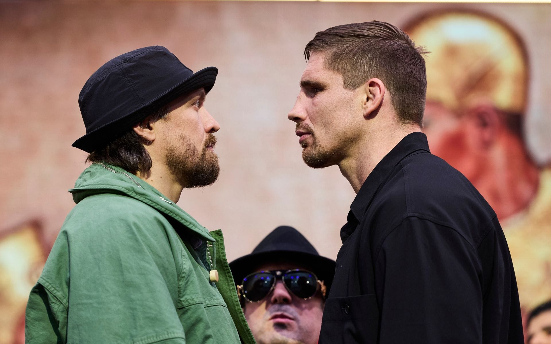 Oleksandr Usyk vs. Rico Verhoeven: Live round-by-round updates