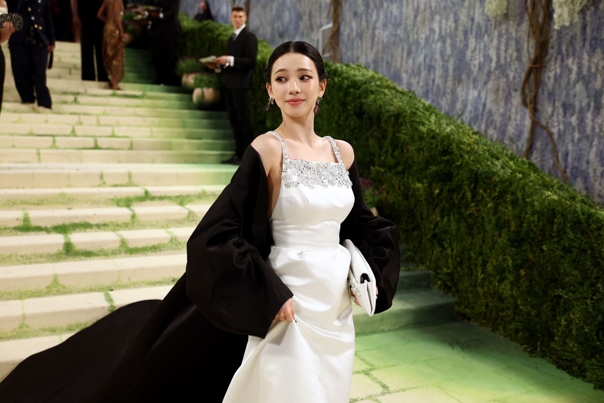 This is literally just racism"- Fans outraged as photographers mistake aespa's Karina for BLACKPINK's Jisoo at Met Gala 2026 red carpet