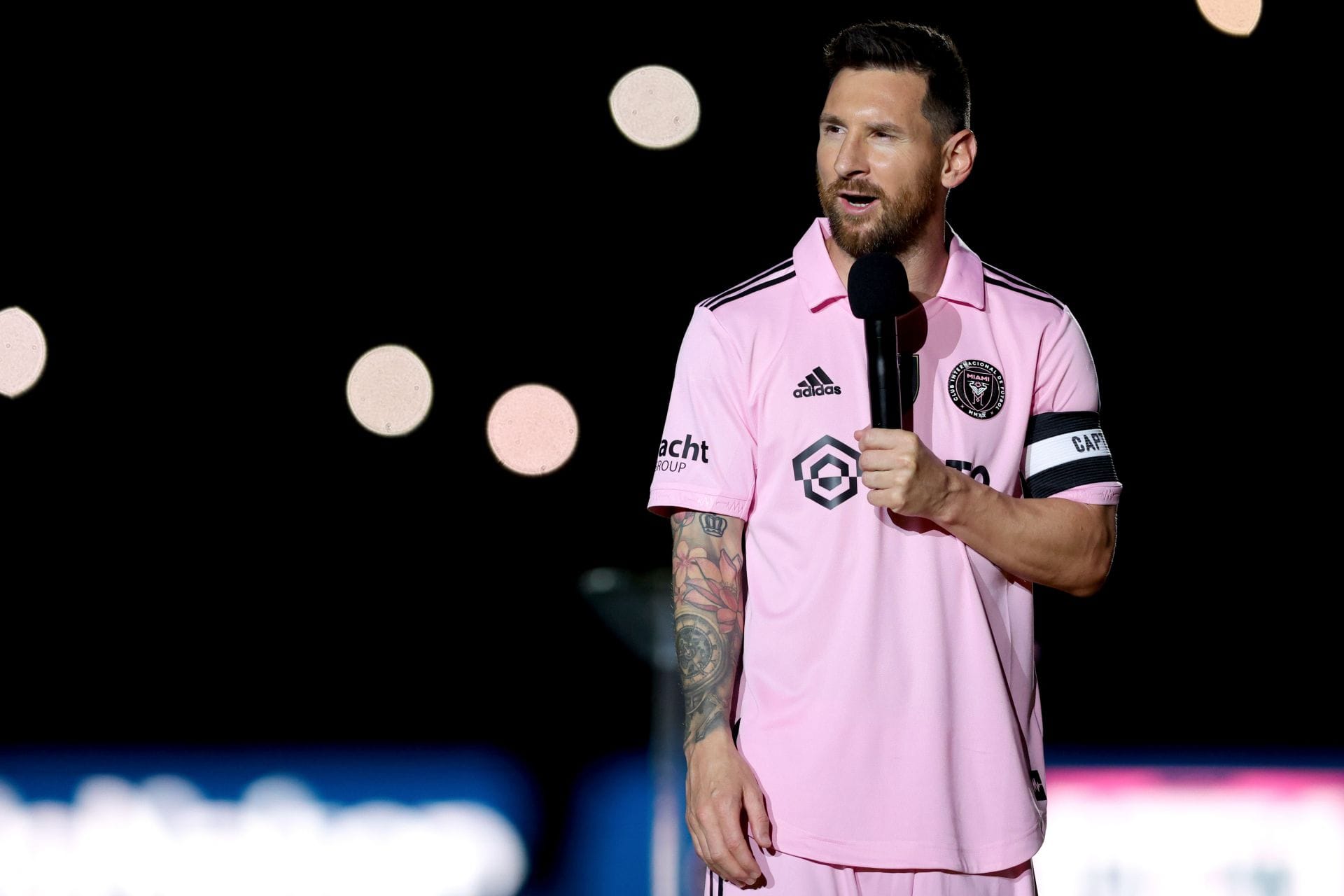 "There's no doubt, for me he's the best" - Lionel Messi names the best footballer of this generation