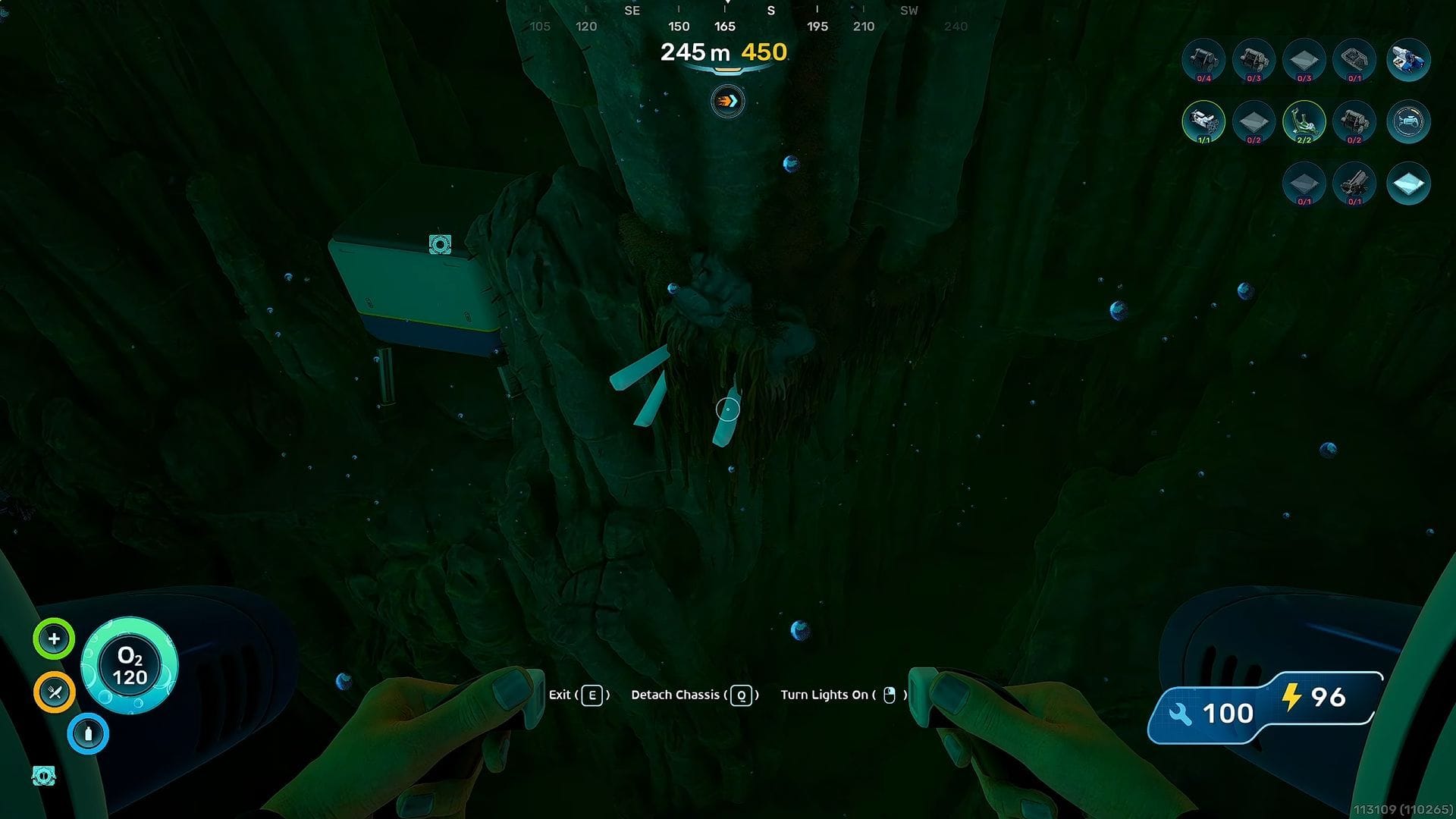 Creature Enamel in Subnautica 2 (Image via Unknown Worlds Entertainment || YouTube/@SiNKiLLeR_)