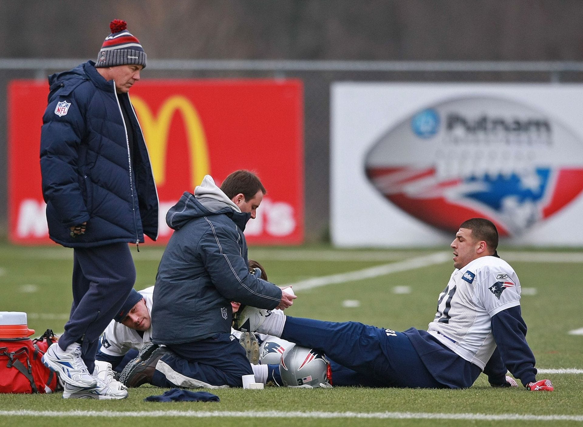 "There was obviously a darker side to Aaron Hernandez": Bill Belichick gets uncomfortable opening up on late Patriots TE