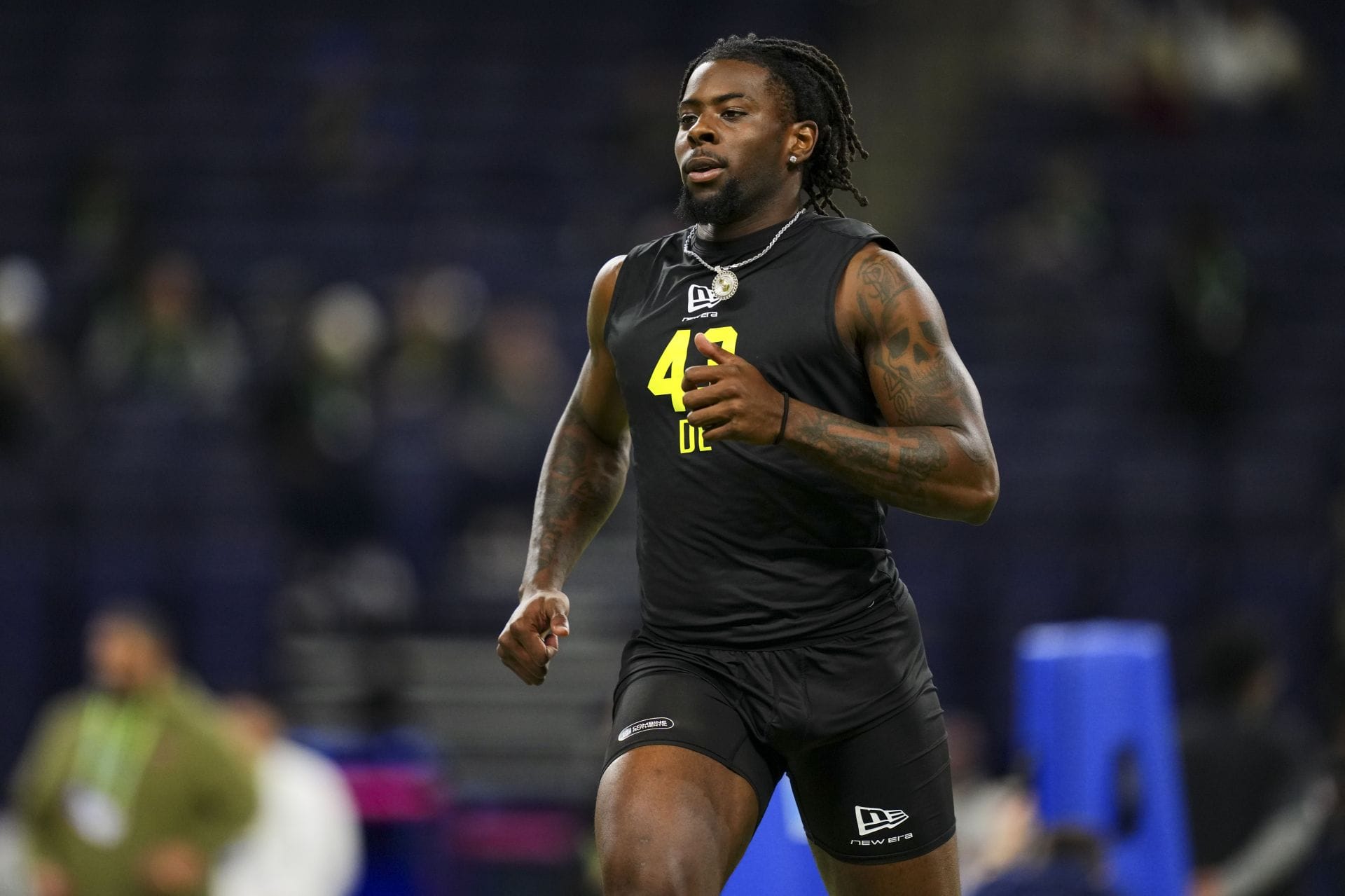Patriots dealt with major bad news as 7th-round rookie LB Quintayvious Hutchins charged with domestic assault and battery