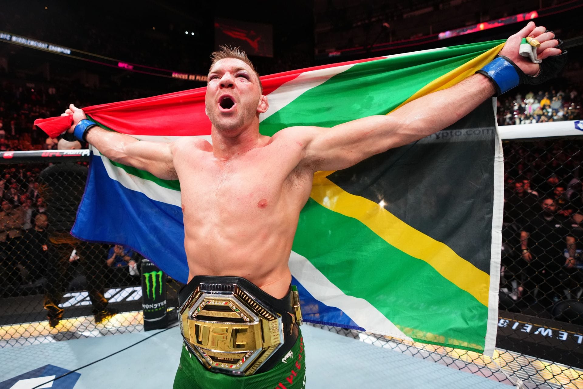 “This makes me world champion” - Dricus du Plessis reacts to Sean Strickland’s win over Khamzat Chimaev 