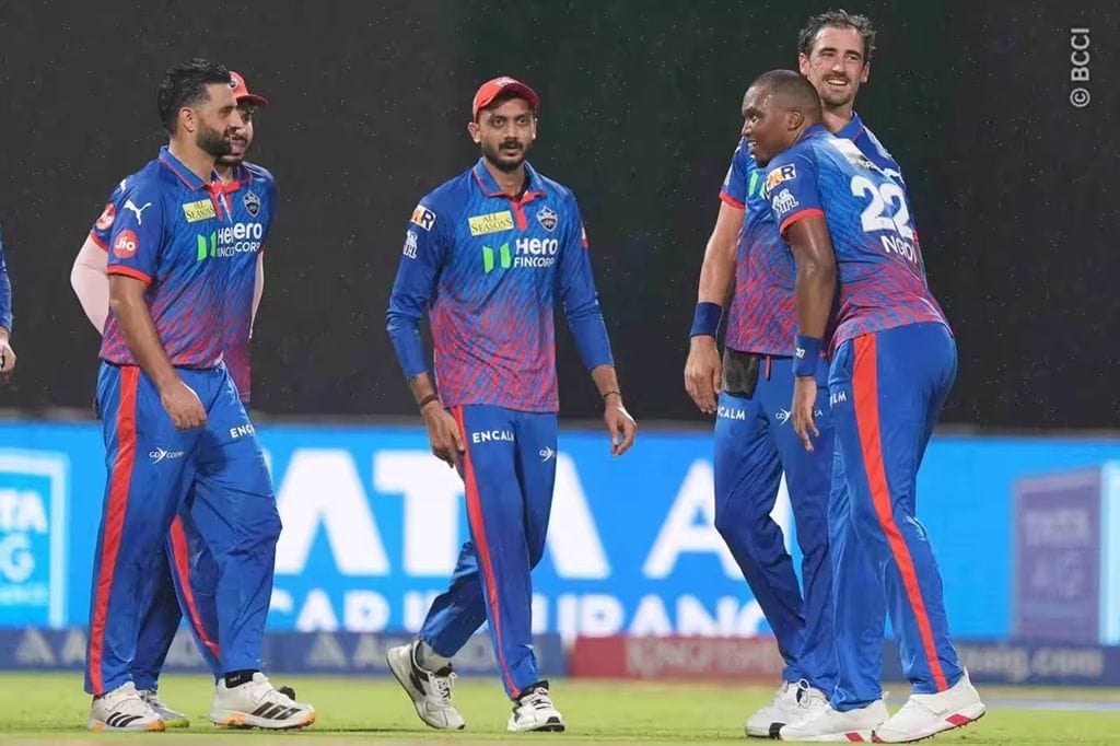 "A World Cup winner needs to take the ball and lead by example" - Former RCB batter criticizes DC's IPL 2026 campaign