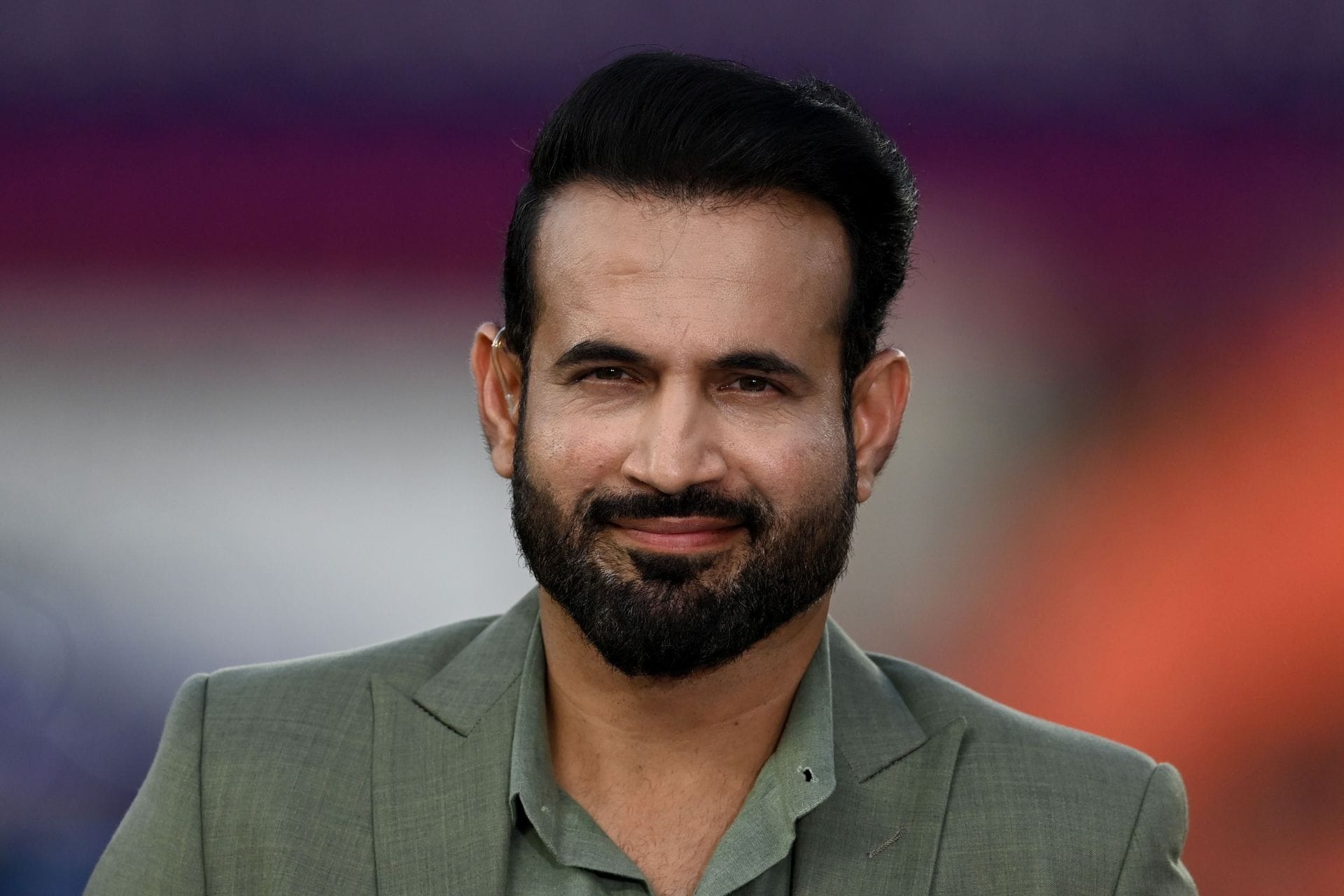 Irfan Pathan picks playing XII for RCB and LSG ahead of IPL 2026 match; advocates for return of ₹4.20 crore Indian player