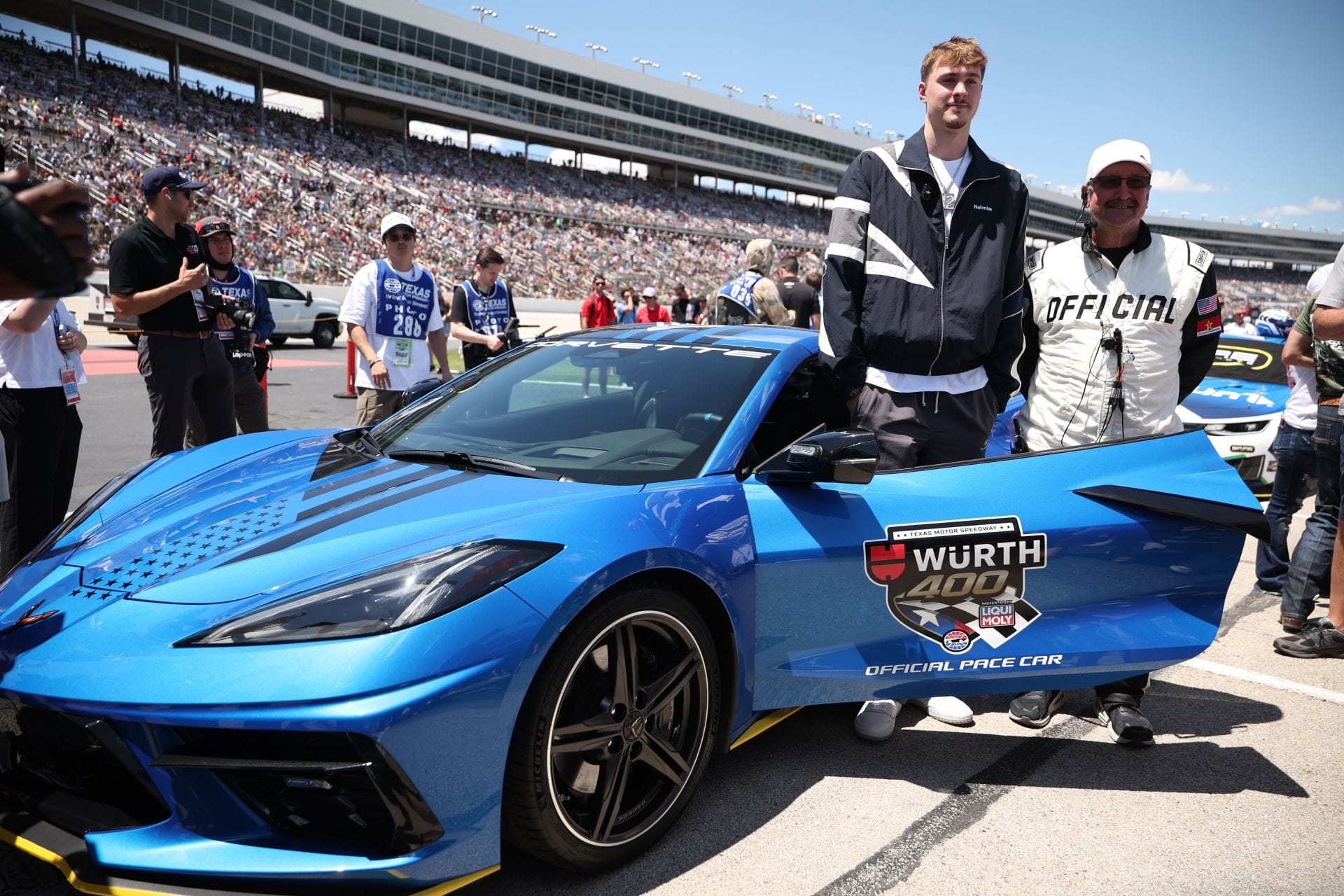 Watch: Denny Hamlin cheekily bumps NBA ROTY Cooper Flag in the pace car at Texas Motor Speedway