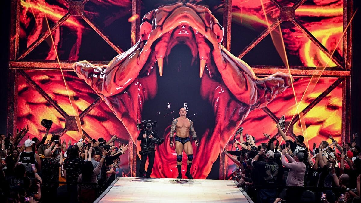 Randy Orton stunned by WWE fans' actions; makes a statement