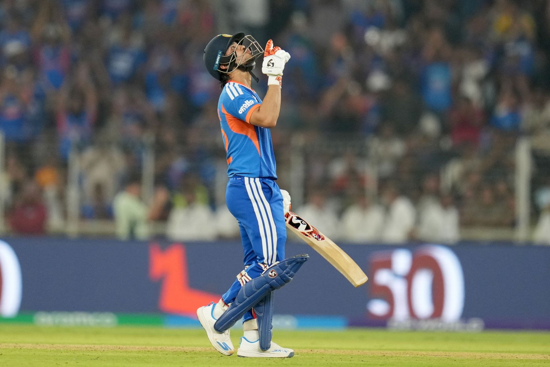 Team India legend debates who between Ishan Kishan and Rishabh Pant to pick for 2027 ODI World Cup