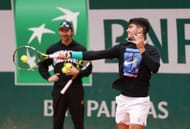 Carlos Alcaraz and Juan Carlos Ferrero at the 2025 French Open. (Source: Getty)