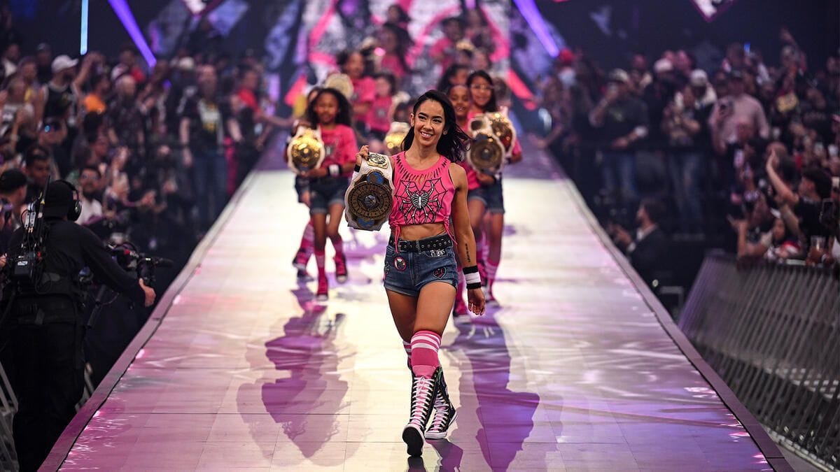 AJ Lee Done With WWE For A While - Reports