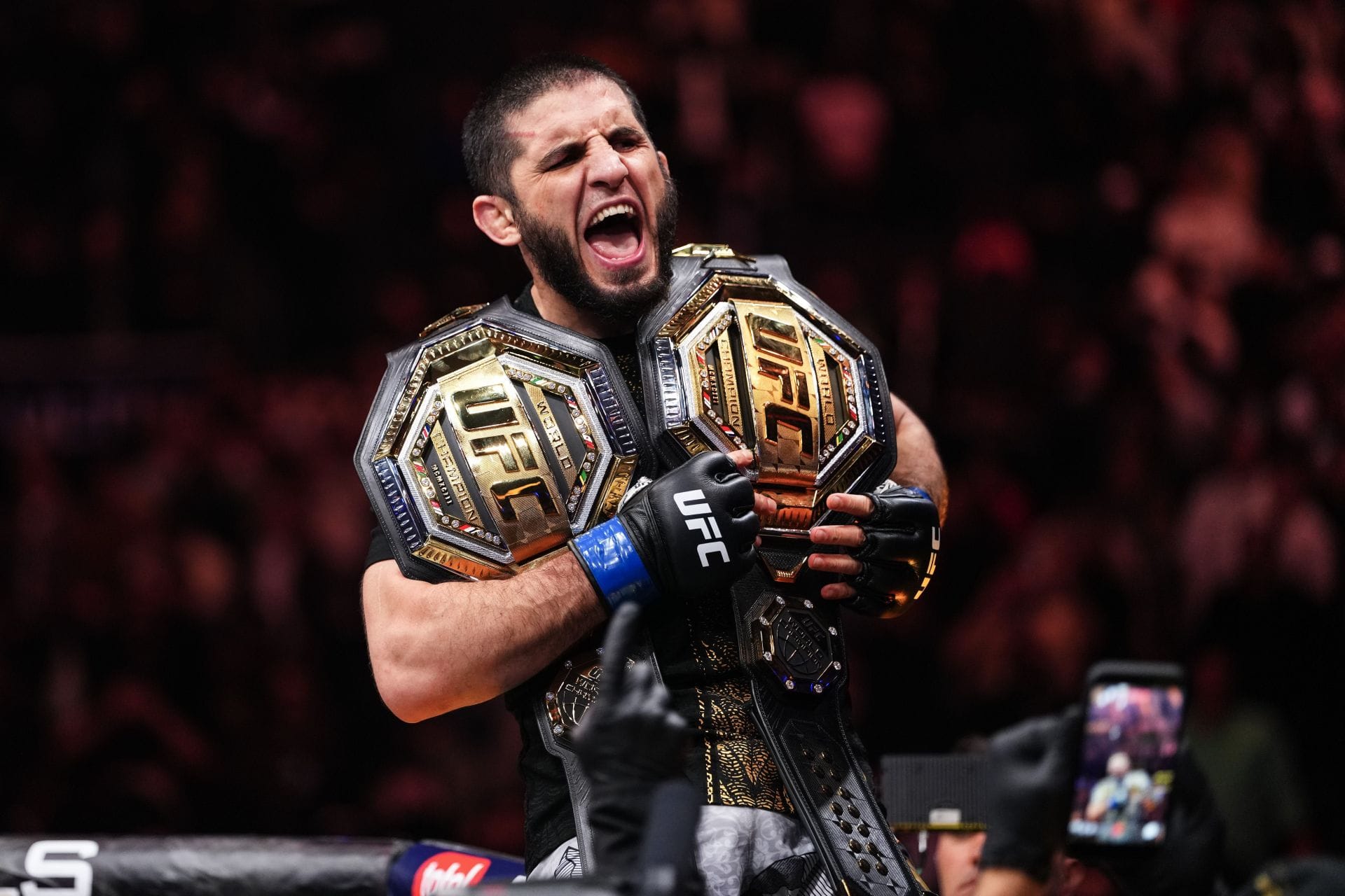 "Something not everybody can do" - Islam Makhachev brutally roasts Ilia Topuria after UFC Freedom 250 