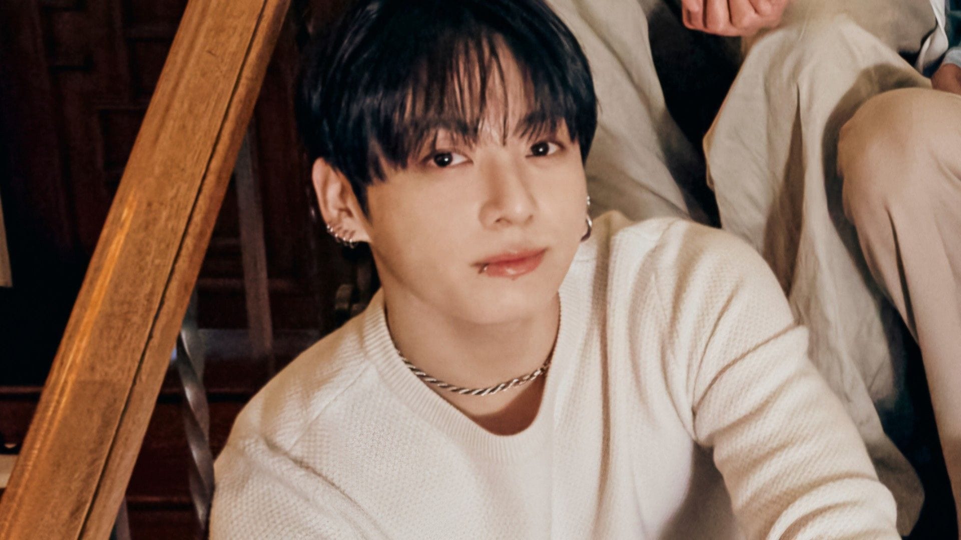 "What type of judgment is this?" - Fans outraged as BTS' Jungkook's stalker gets suspended sentence after visiting his home 22 times
