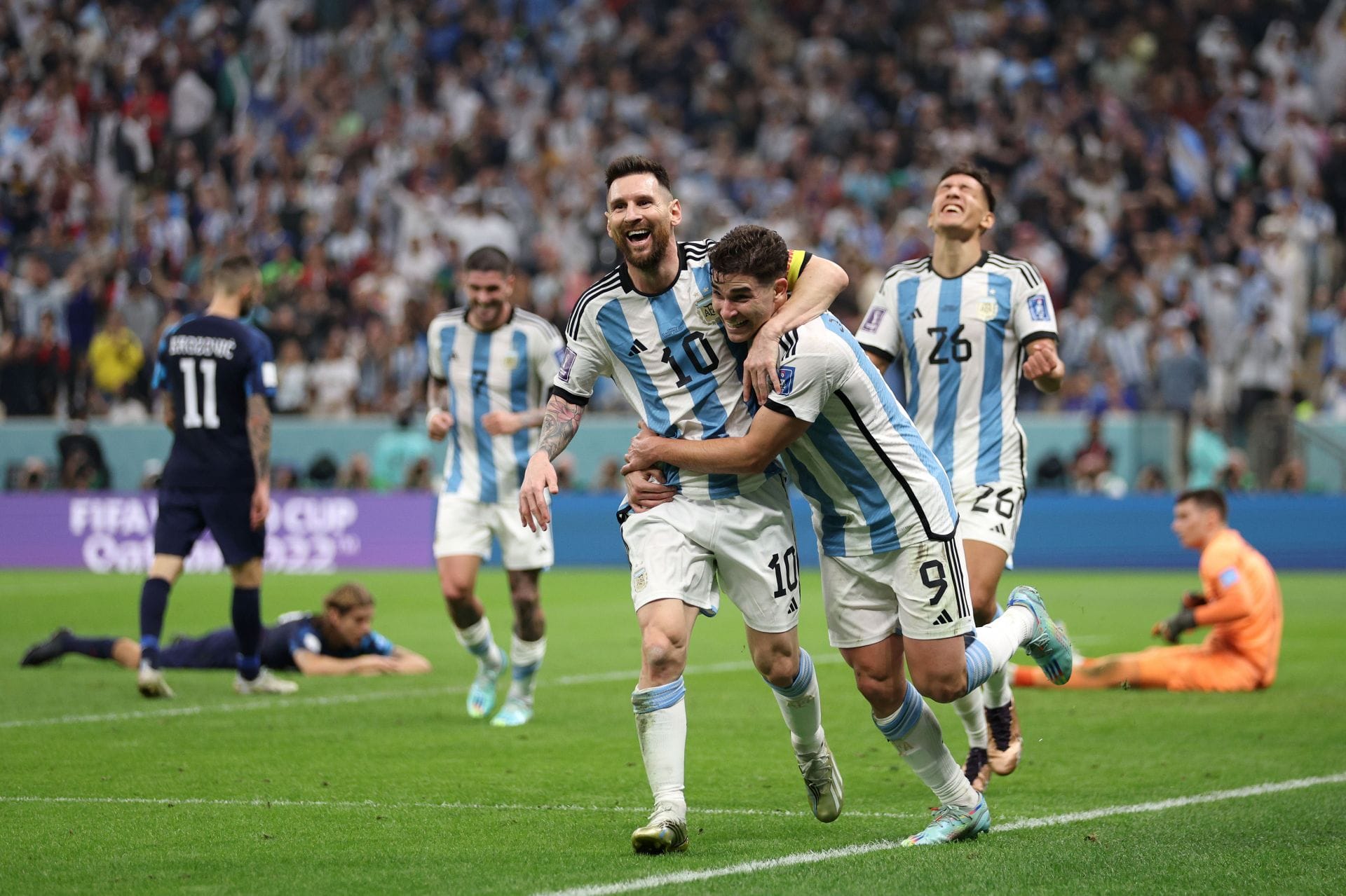 Messi e Alvarez - Fonte: Getty