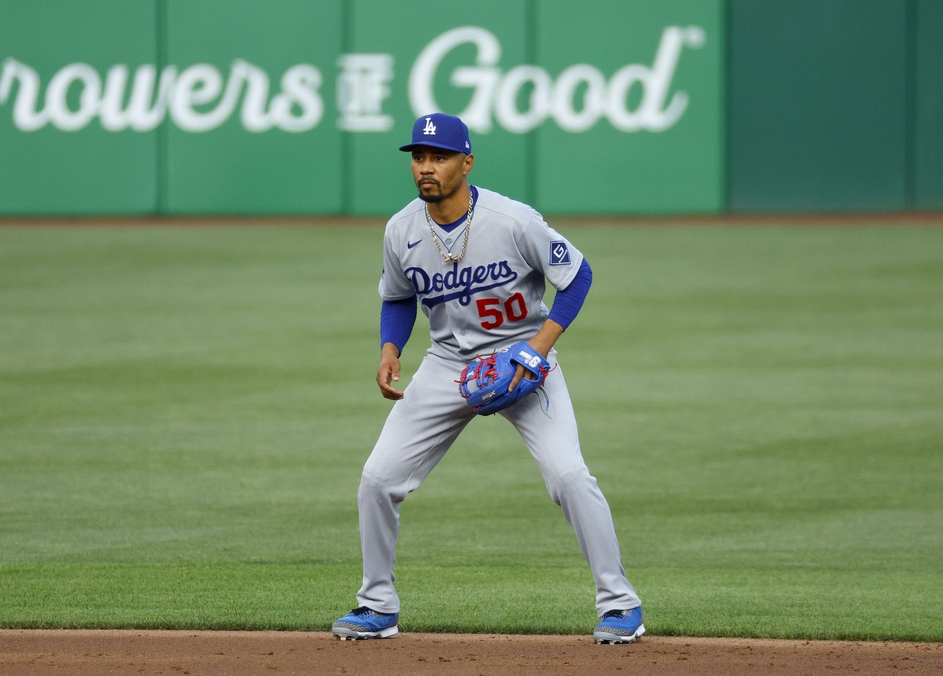"Bad look on Mookie Betts";"Diabolical" - Fans call out $365M Dodgers superstar for ruining Yoshinobu Yamamoto's no hitter