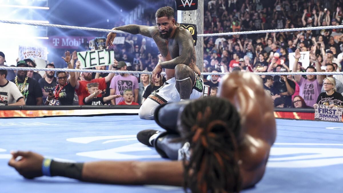 Jey Uso shows his respect to popular WWE Superstar after a heated exchange between the two