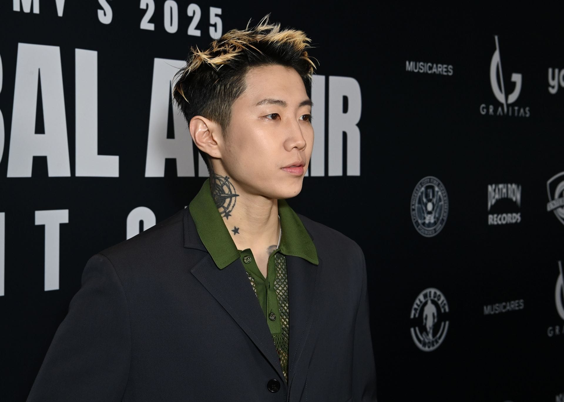 Is the picture of Jay Park wearing confederate flag tank real? Viral X post debunked