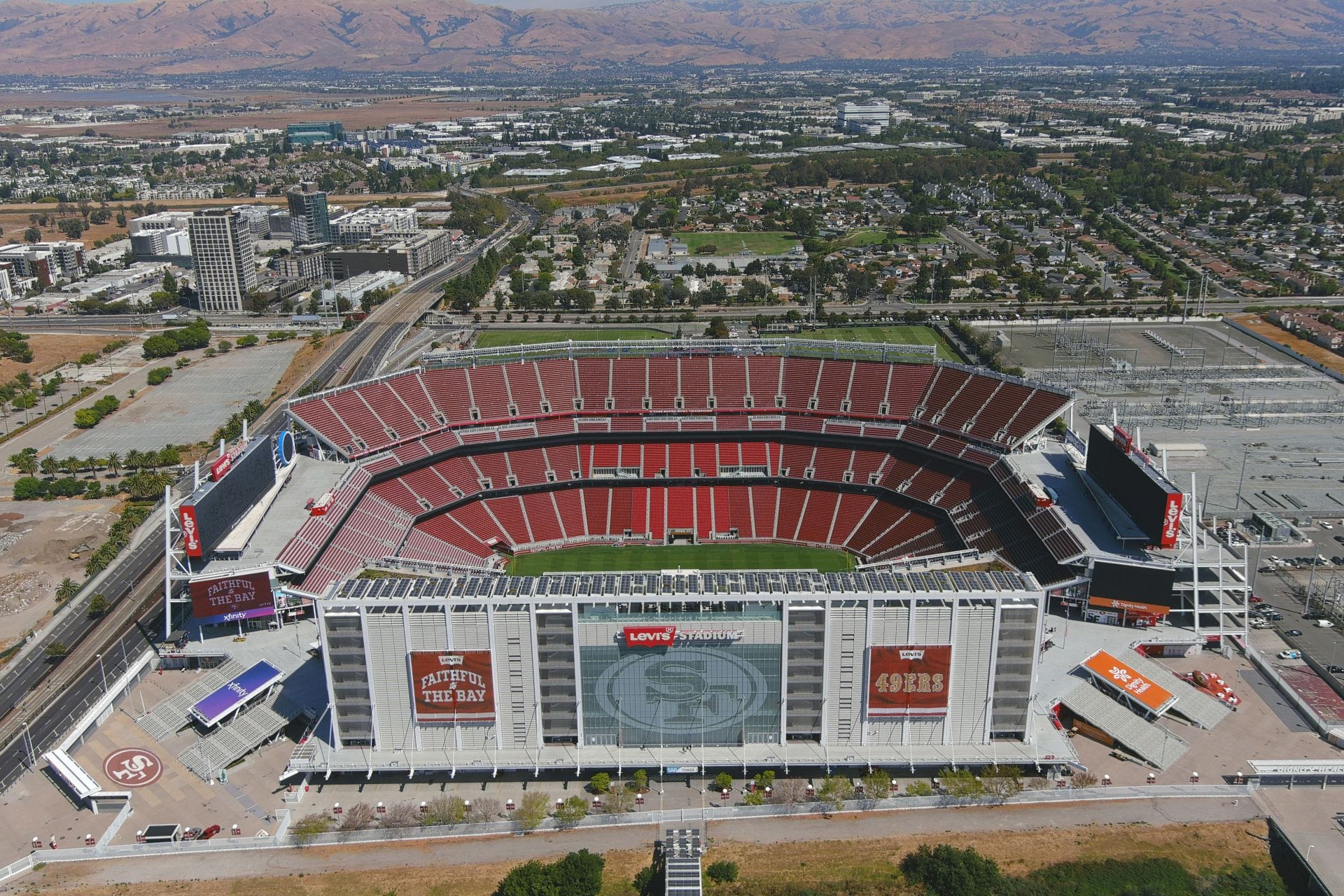“Translation: We're getting away from substation”: NFL fans react as 49ers explore new practice facility location near Levi's Stadium