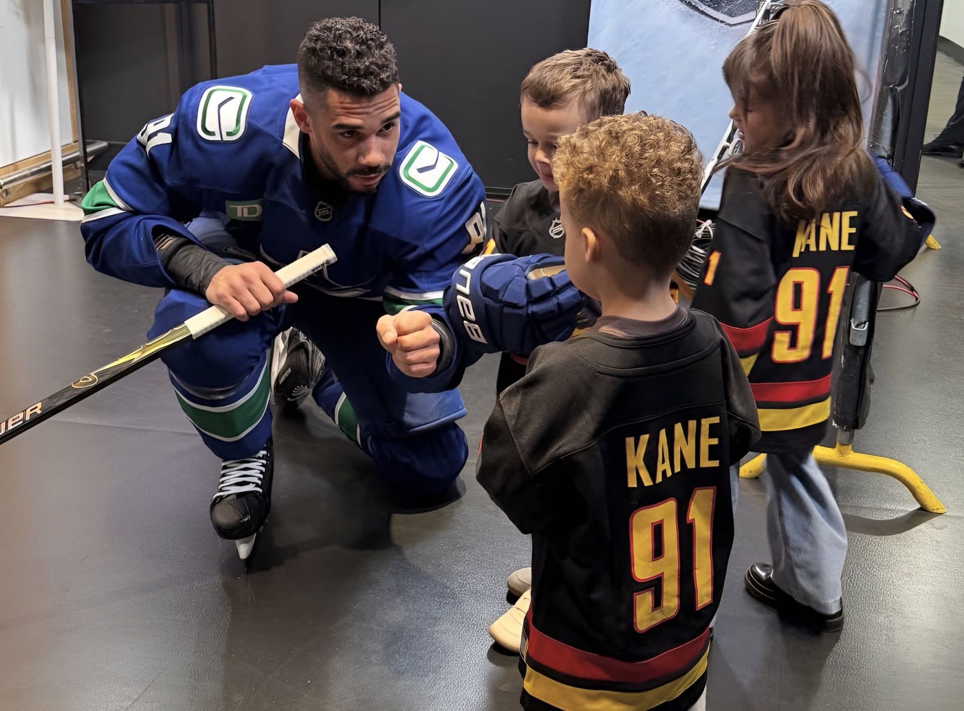 "Patient, protective, loyal": Evander Kane's fiancee Mara pens touching Father's Day wish for dad of four