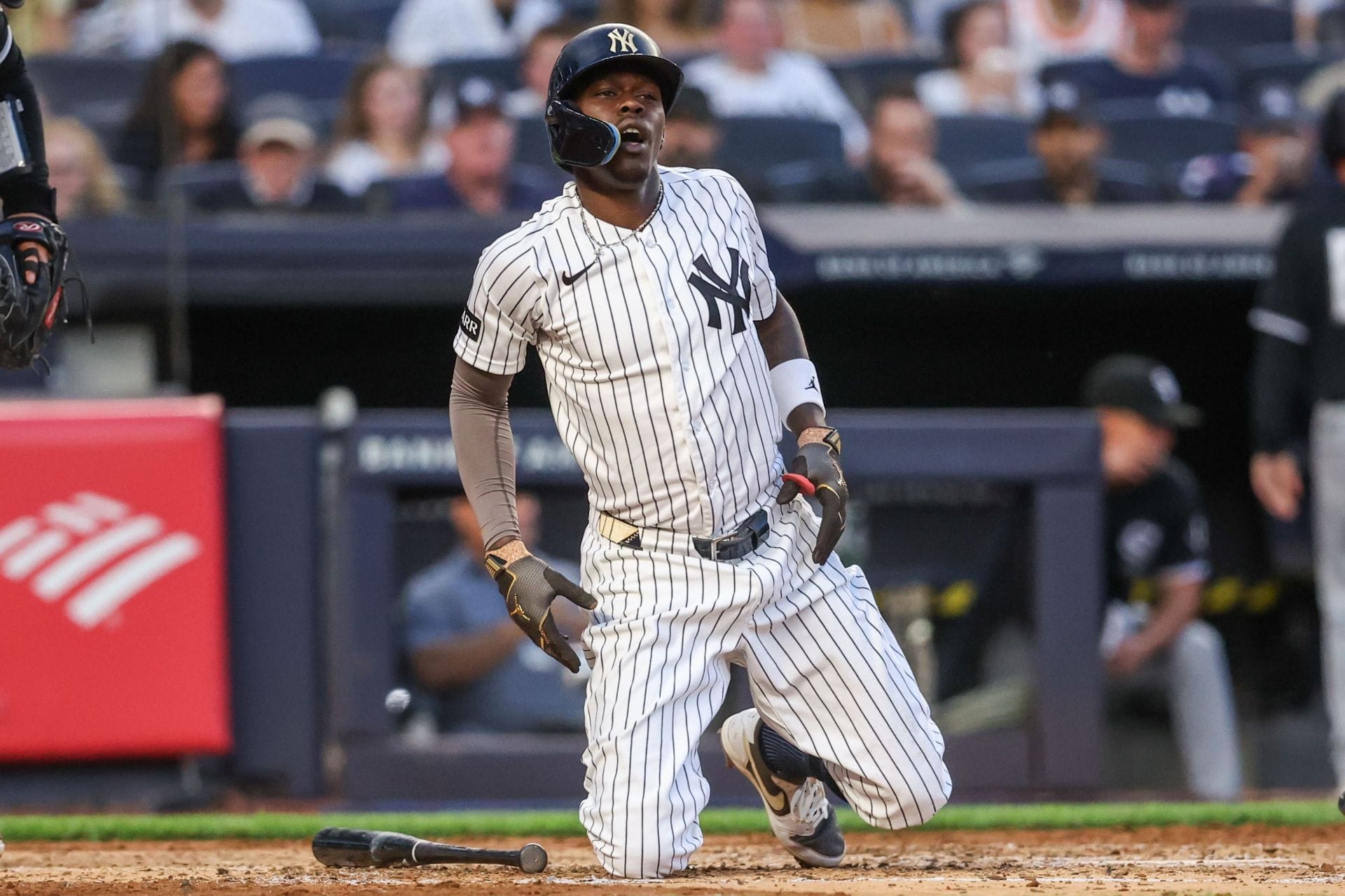 "You can't fix stupid" - Fans in shock after Jazz Chisholm Jr. refuses to 'wear a cup' even after brutal groin injury vs White Sox