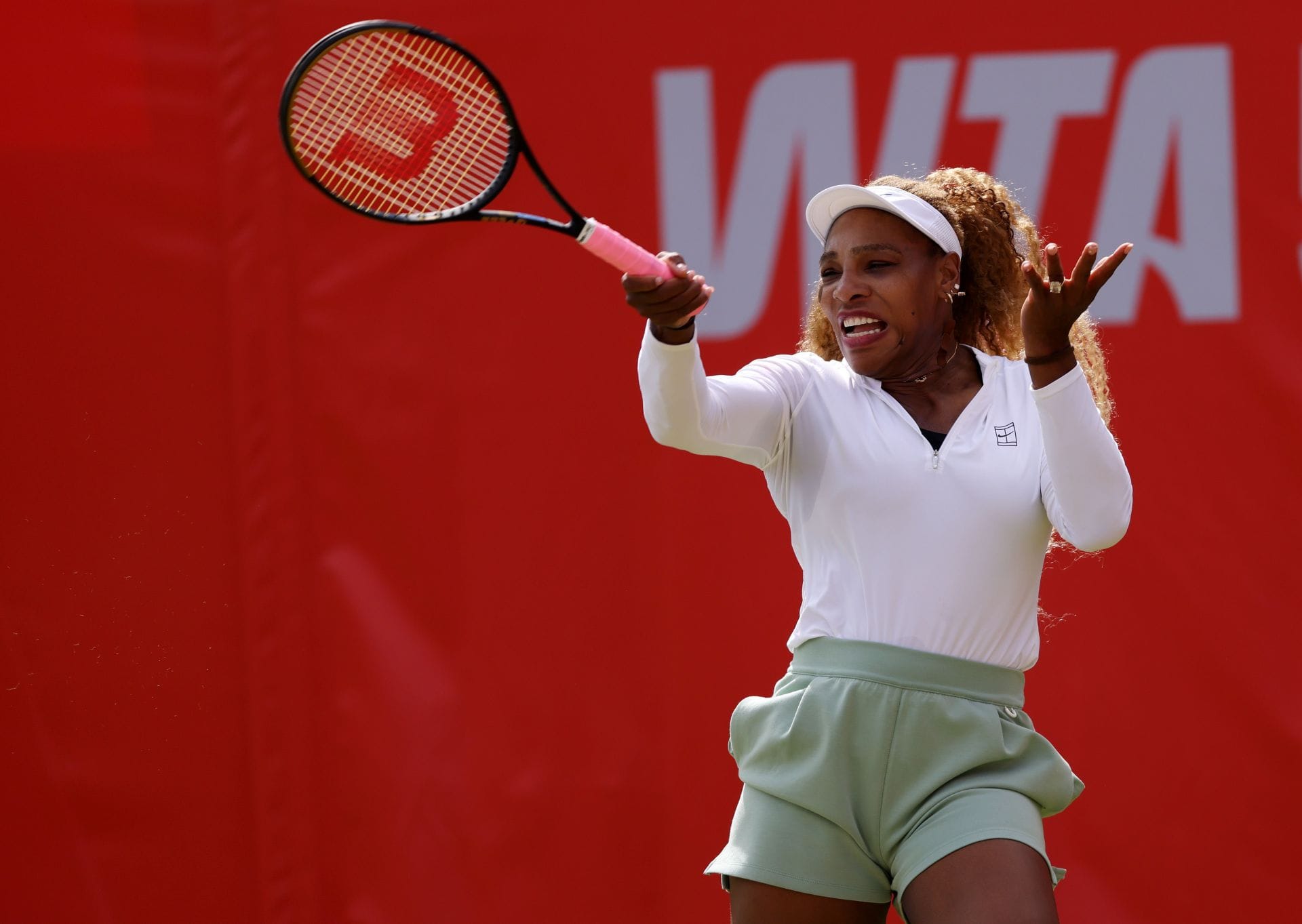 Serena Williams, dos Estados Unidos, no Campeonato HSBC em Londres, Inglaterra. (Foto de Getty Images)
