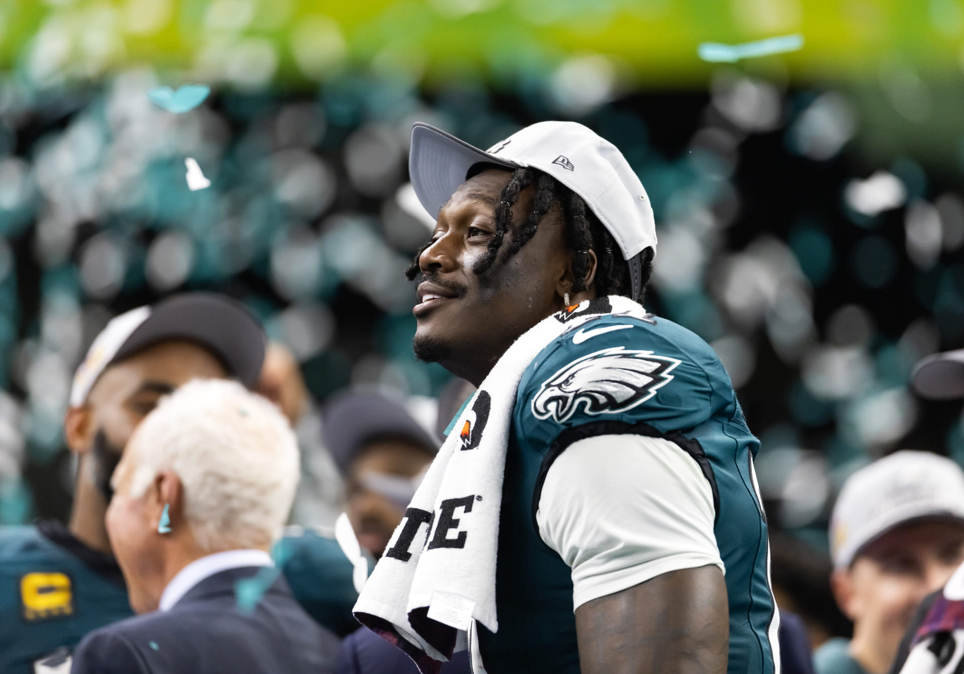 "Dude really didn’t care about winning": NFL fans mock A.J. Brown over no mention of winning Super Bowl in final statement to Philadelphia