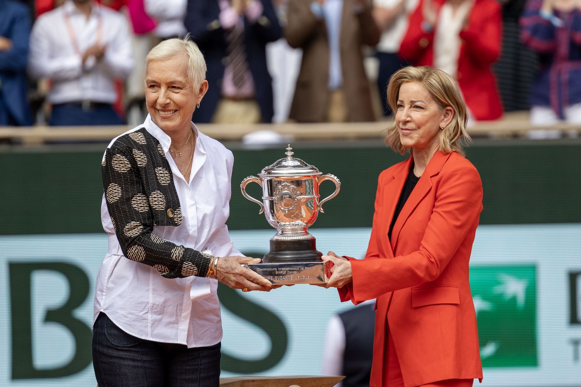 Martina Navratilova e Chris Evert no torneio de tênis do Aberto da França de 2024 em Roland Garros em Paris, França. (Foto via Getty Images)