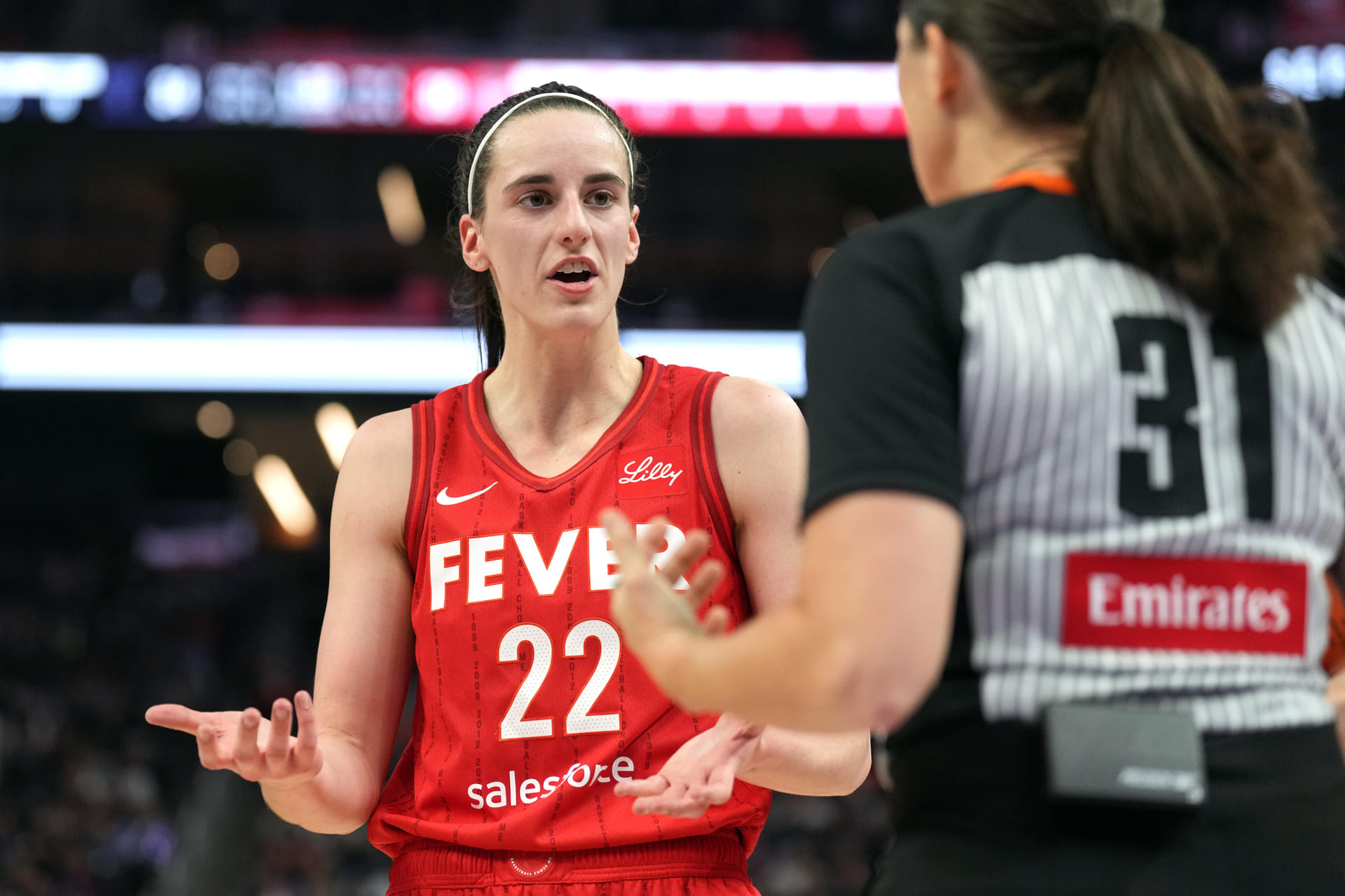 "She needs to argue" - 2x NBA Champ Defends Caitlin Clark's Officiating Frustrations While Sneaking Subtle Shot at Stephanie White