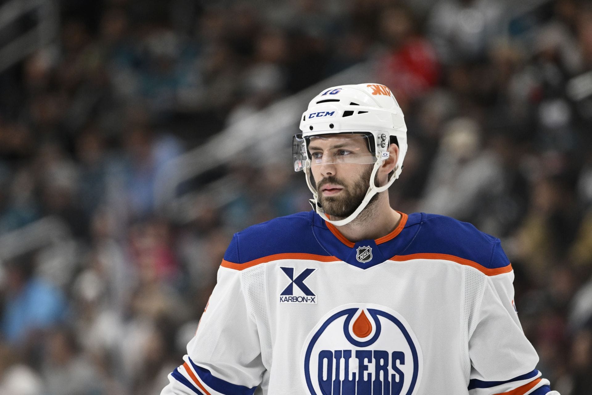 "This is an overpay" - Fans react to the Edmonton Oilers signing Jason Dickinson to a 5-year, $20M contract
